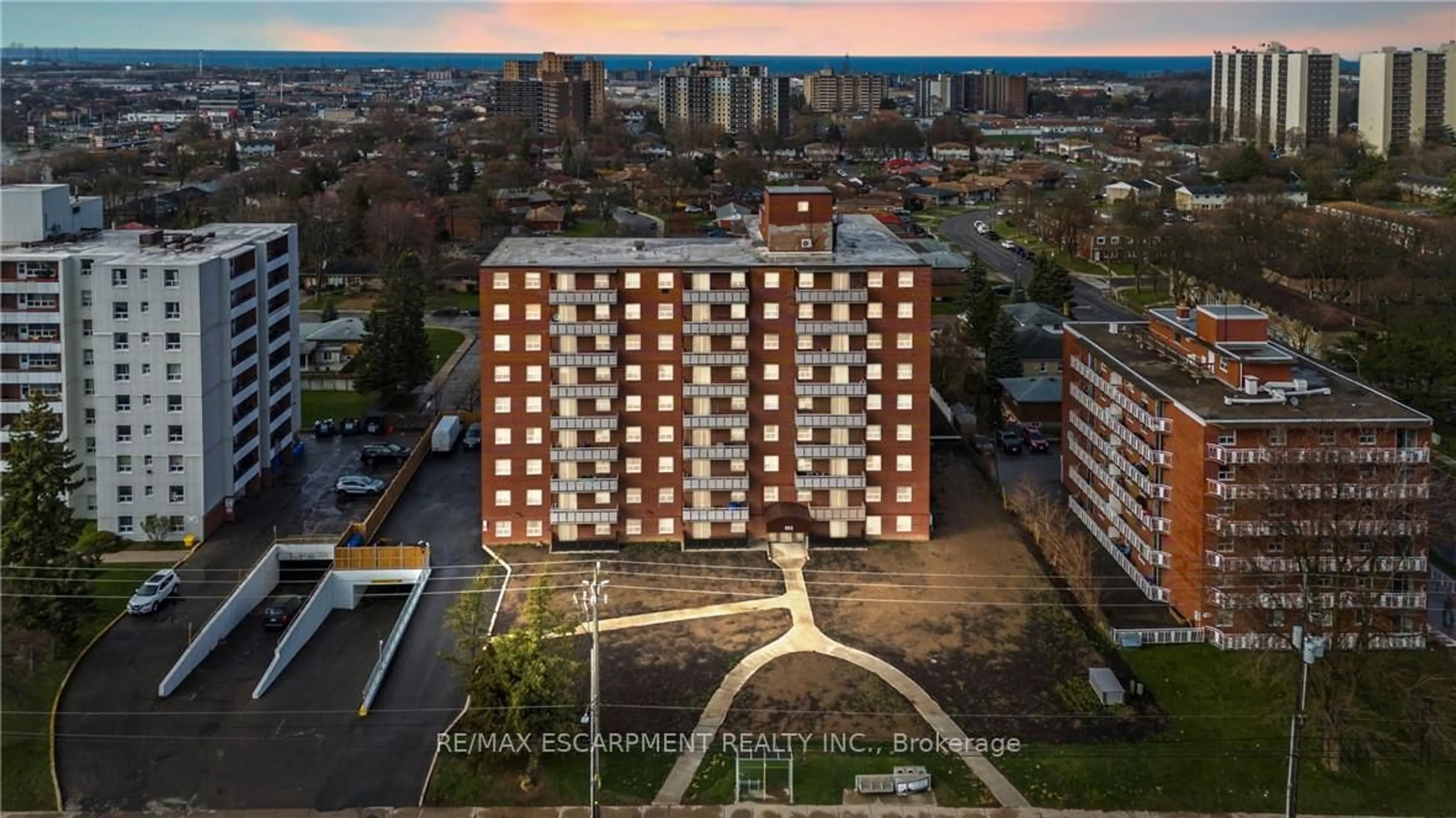A pic from outside/outdoor area/front of a property/back of a property/a pic from drone, city buildings view from balcony for 851 Queenston Rd #105, Hamilton Ontario L8G 1B4