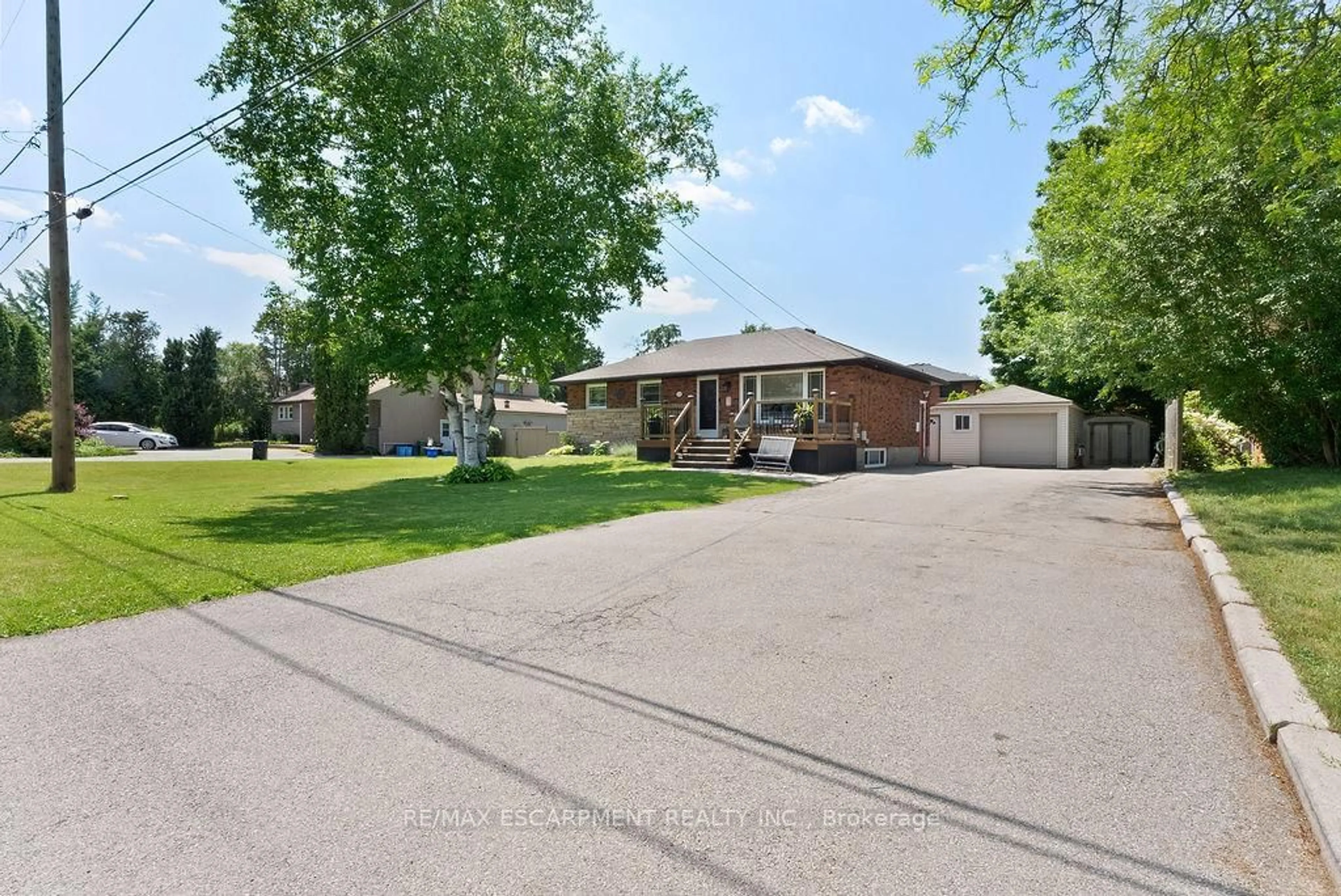 Unknown for 172 ANNABELLE St, Hamilton Ontario L9C 3T9
