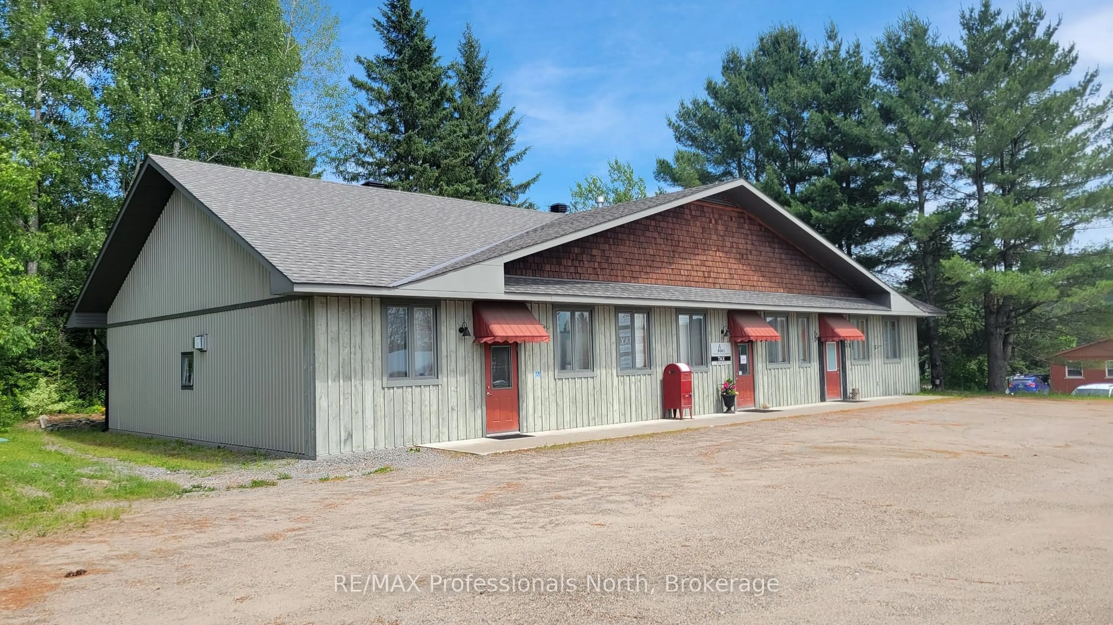 Unknown for 60 Ontario St #C, Burk's Falls Ontario P0A 1C0