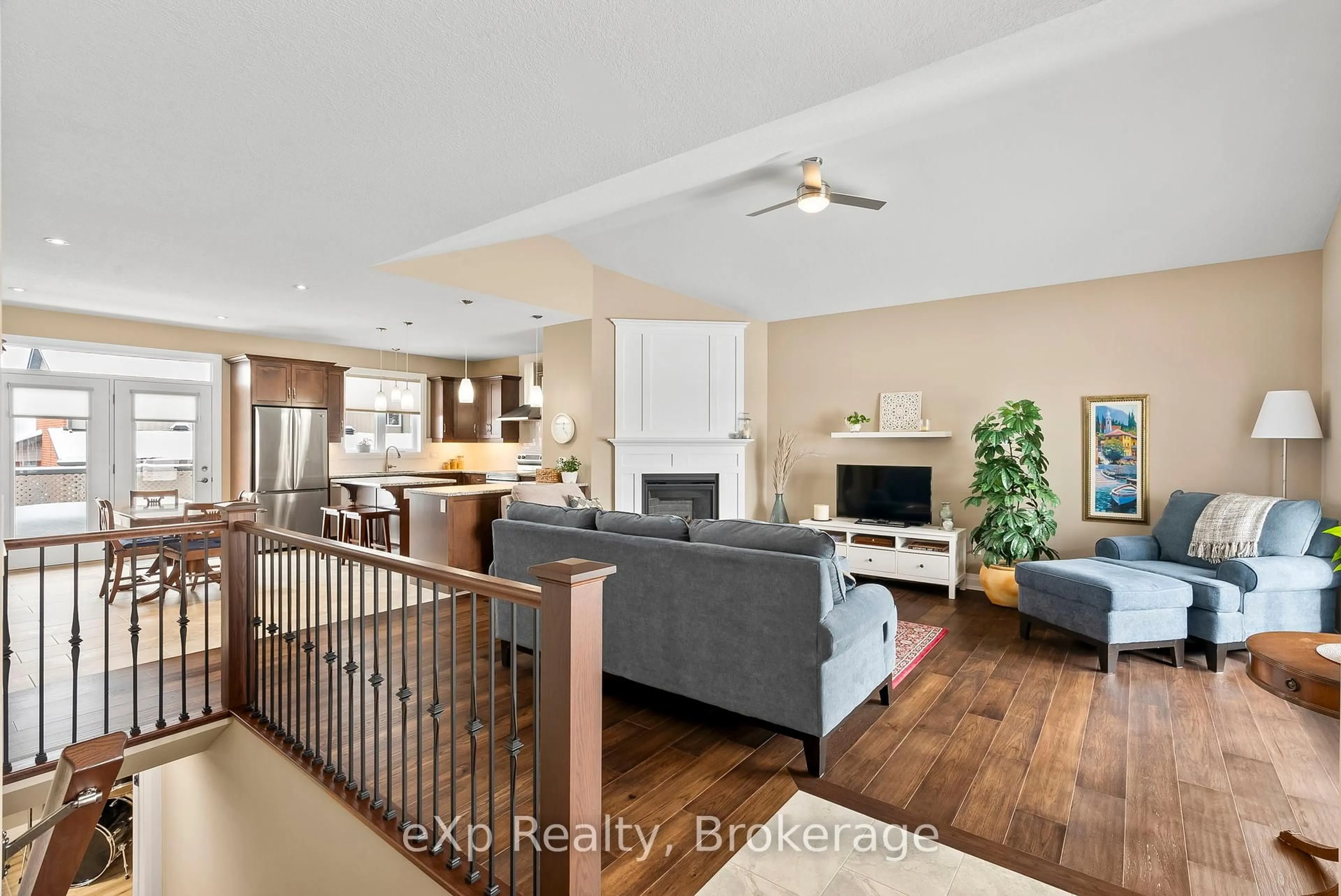 Unknown for 127 DOUG'S Cres, Wellington North Ontario N0G 2L4