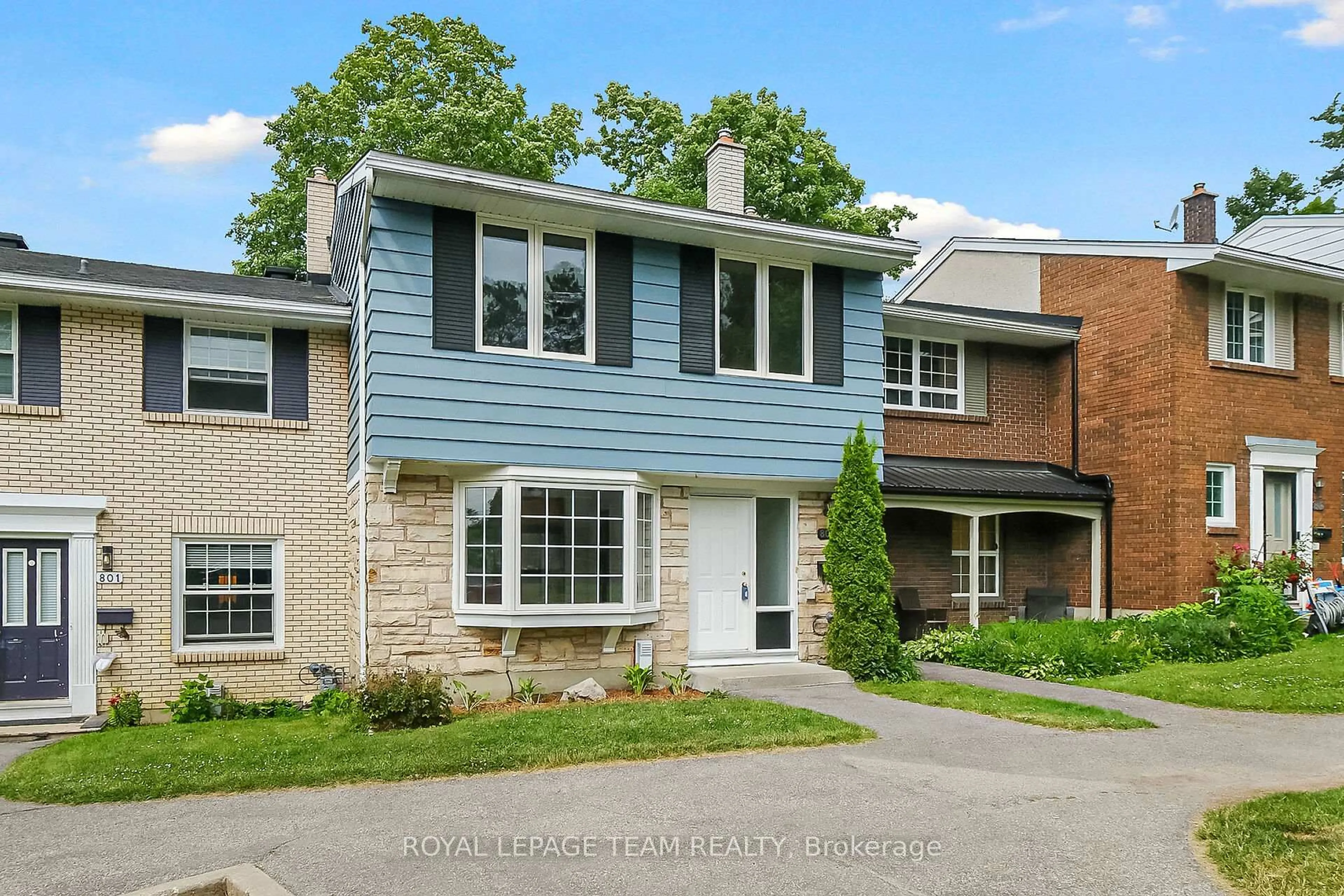 Home with brick exterior material, street for 803 Provost Dr, Ottawa Ontario K1V 6X5