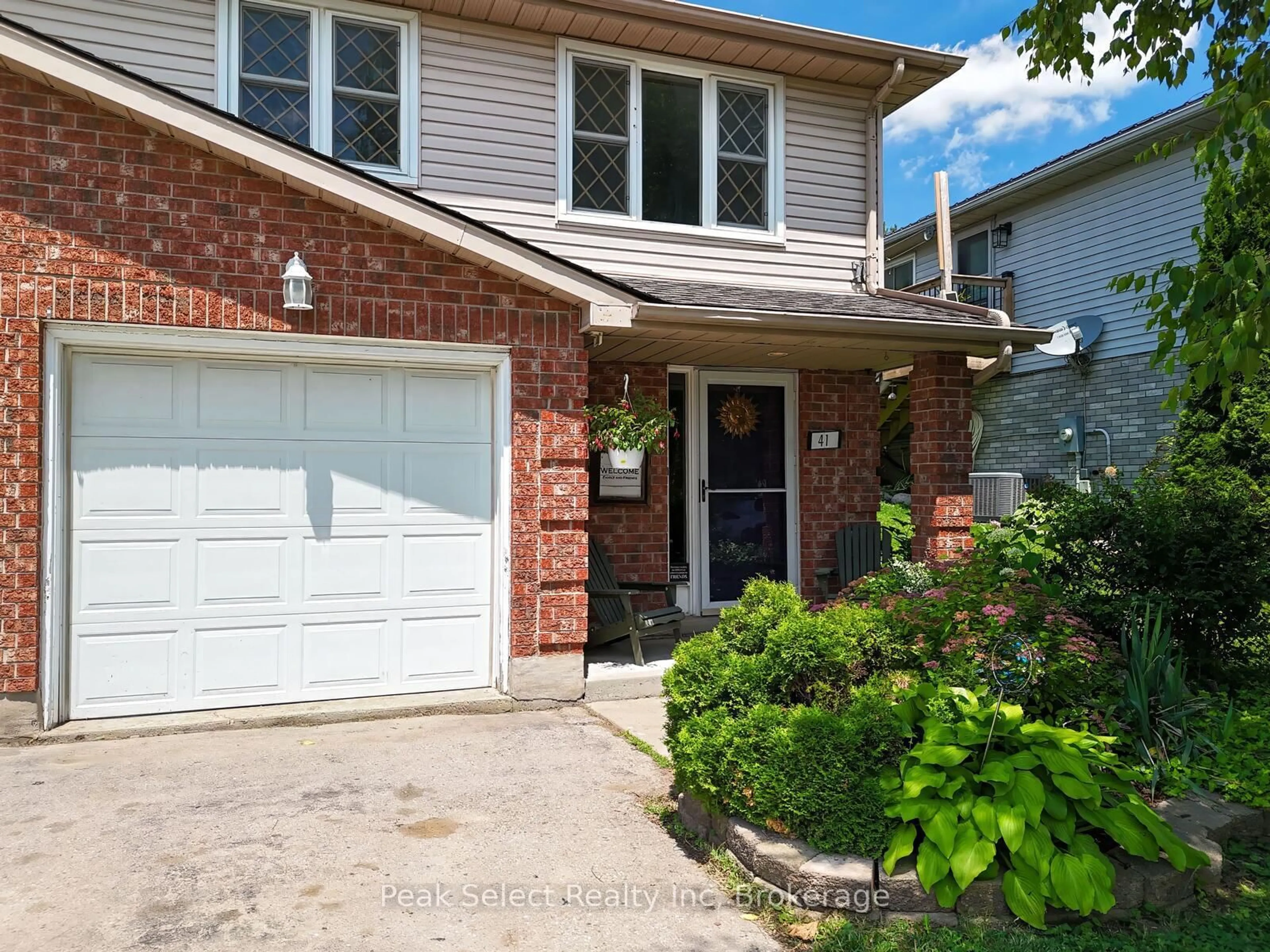 Home with brick exterior material, street for 41 Southvale Rd, St. Marys Ontario N4X 1E9