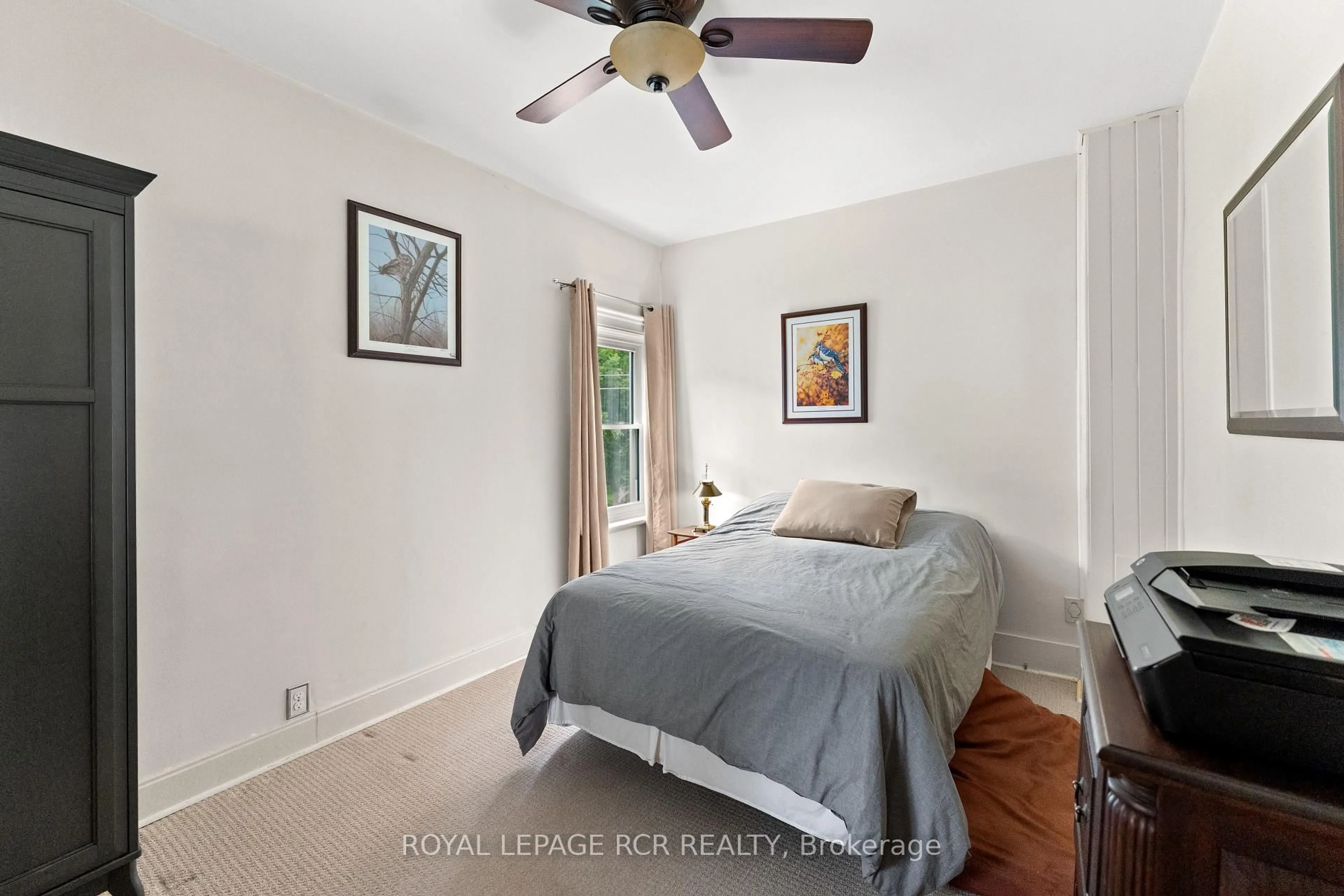 A pic of a room for 22021 E GARA-ERIN TLINE, East Garafraxa Ontario L9W 7G4