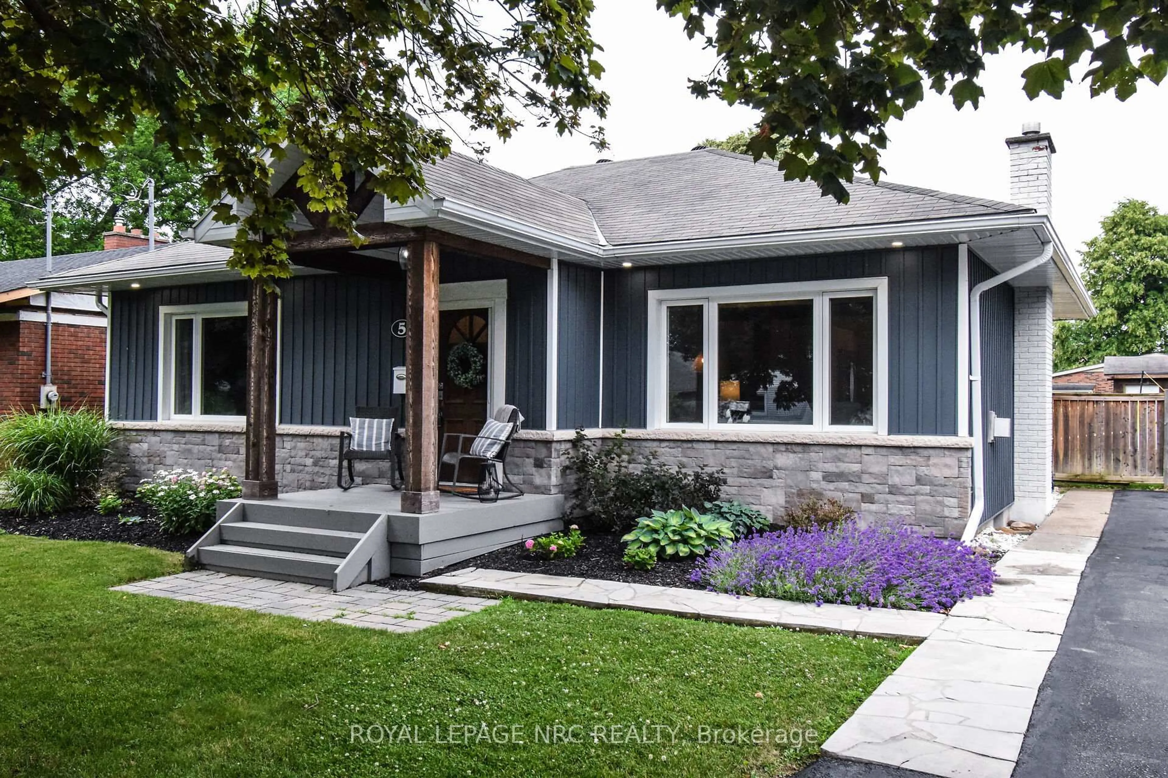 Home with brick exterior material, street for 5 Marsten Dr, St. Catharines Ontario L2N 3C5