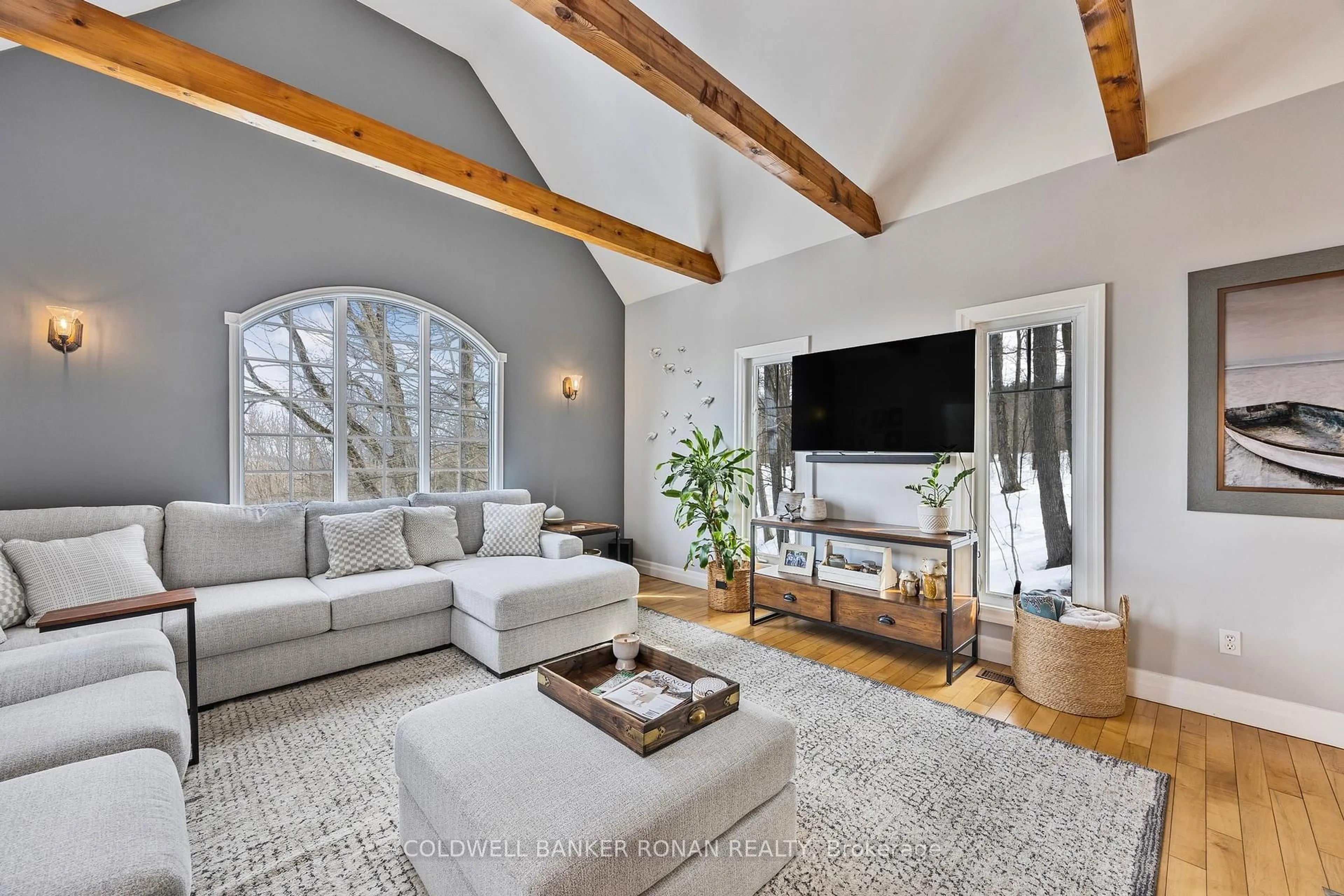 Living room with furniture, unknown for 38 Big Tree Circ, Mulmur Ontario L0M 1M0