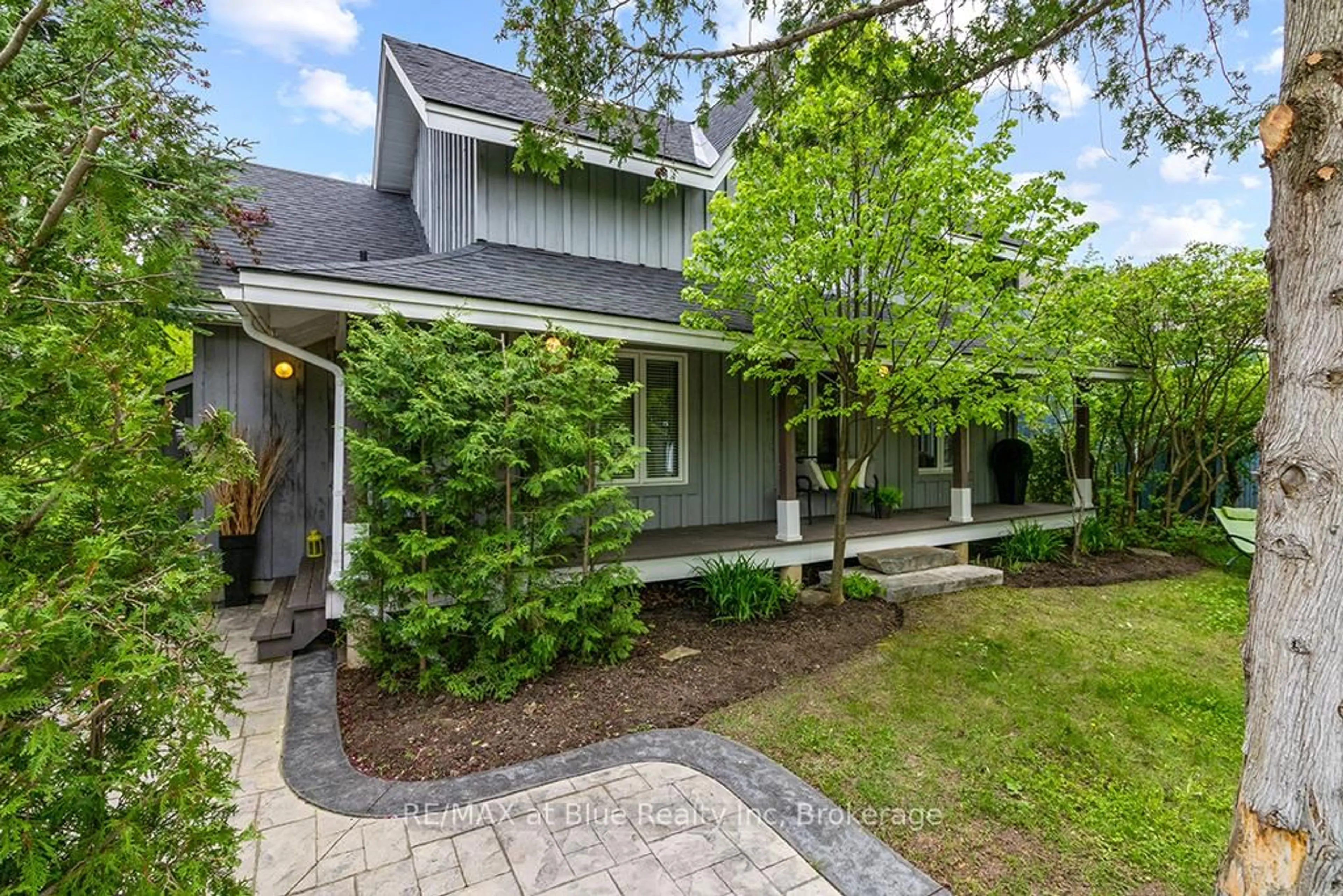 Unknown for 147 Carmichael Cres, Blue Mountains Ontario L9Y 0R2
