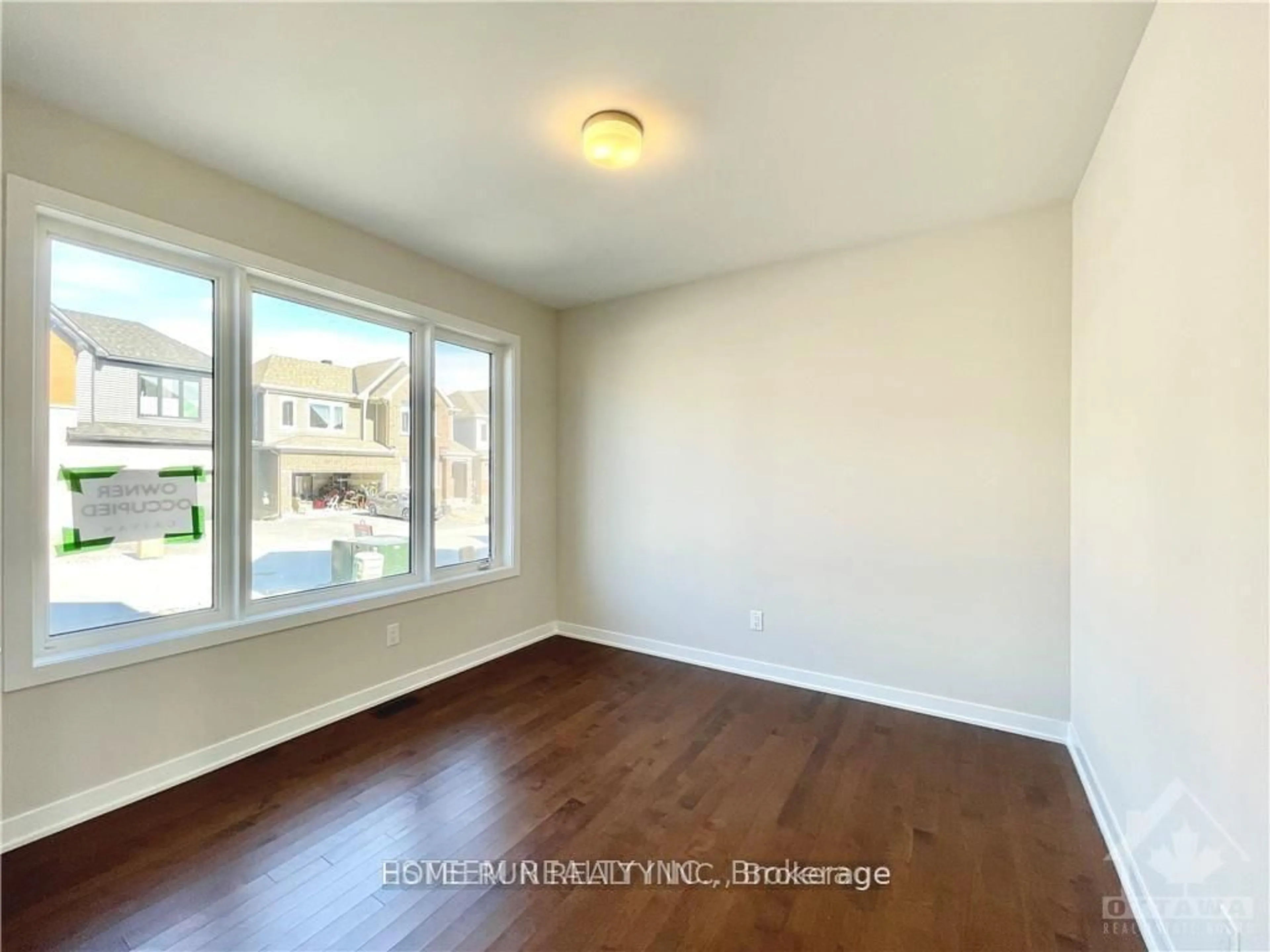 A pic of a room for 764 Eminence St, Ottawa Ontario K2J 6X6