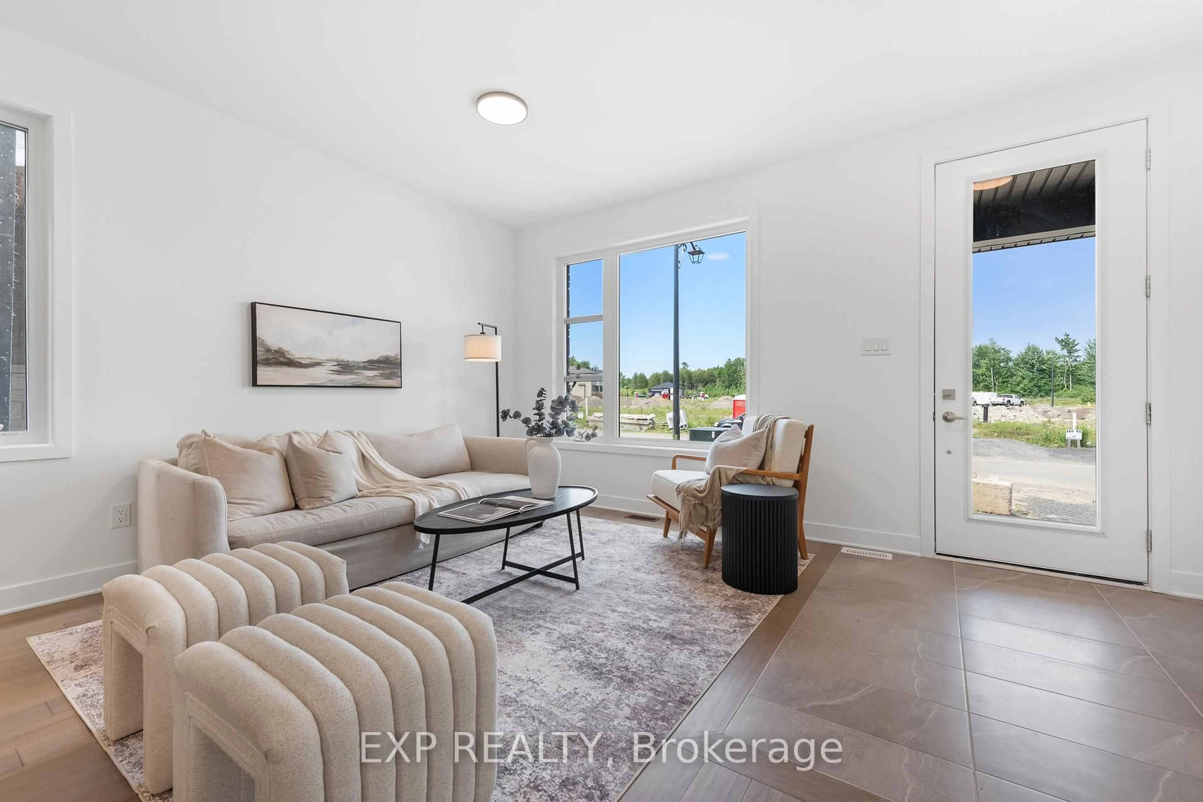 Living room with furniture, unknown for 804 Ninaatik Pl, Ottawa Ontario K1X 0J7