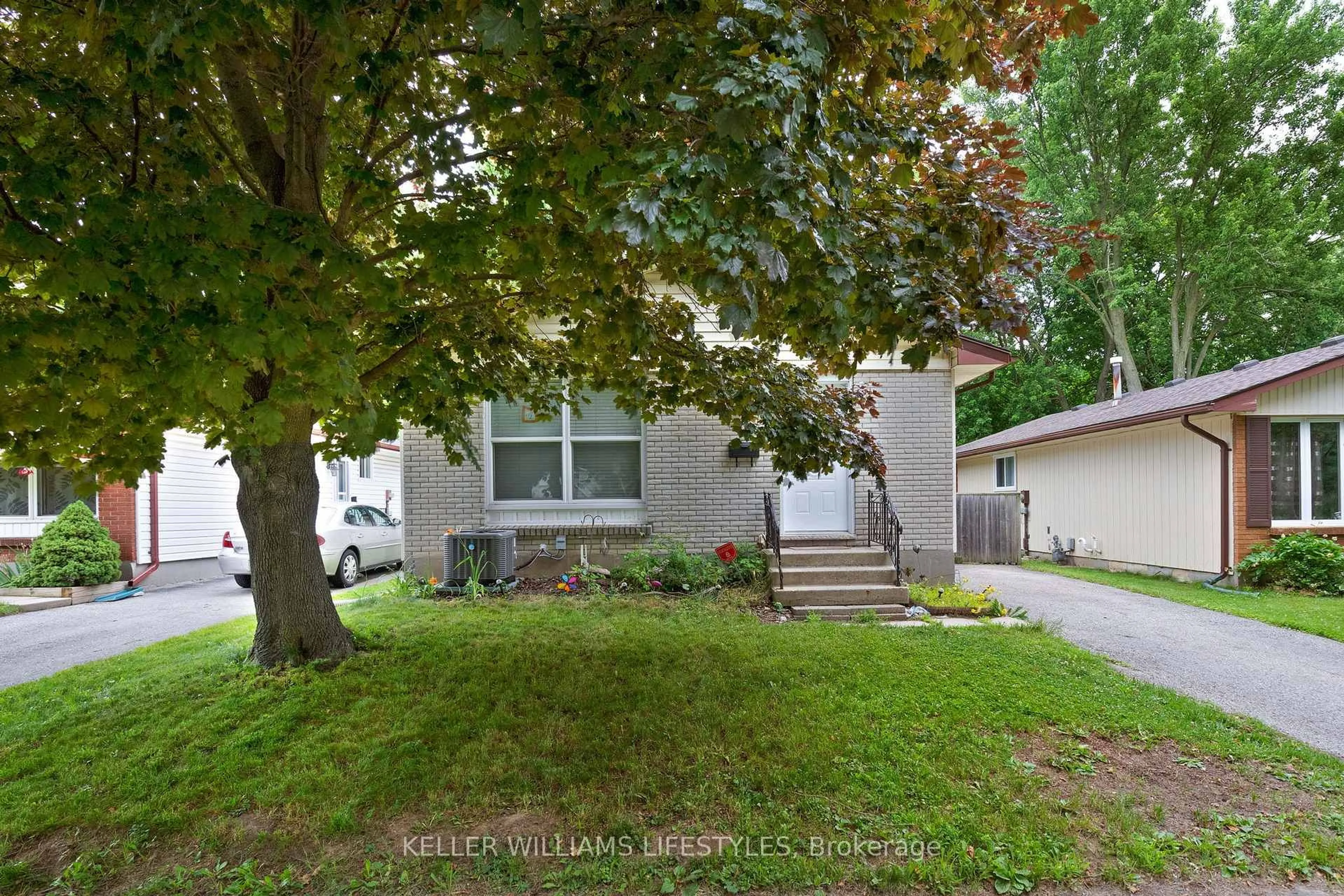 Unknown for 56 Stroud Cres, London South Ontario N6E 1Z6