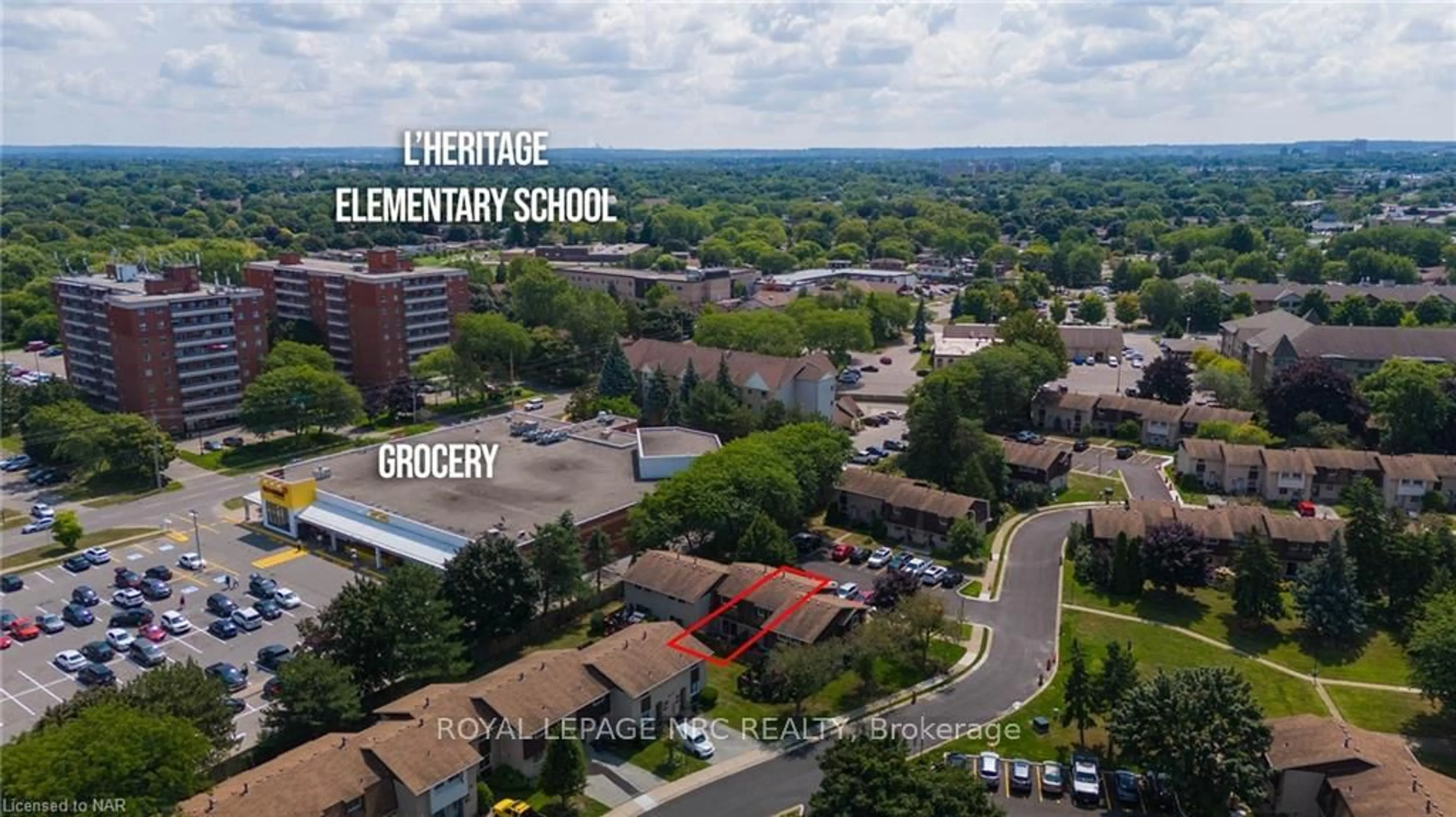 A pic from outside/outdoor area/front of a property/back of a property/a pic from drone, street for 50 LAKESHORE Rd #12, St. Catharines Ontario L2N 6P8