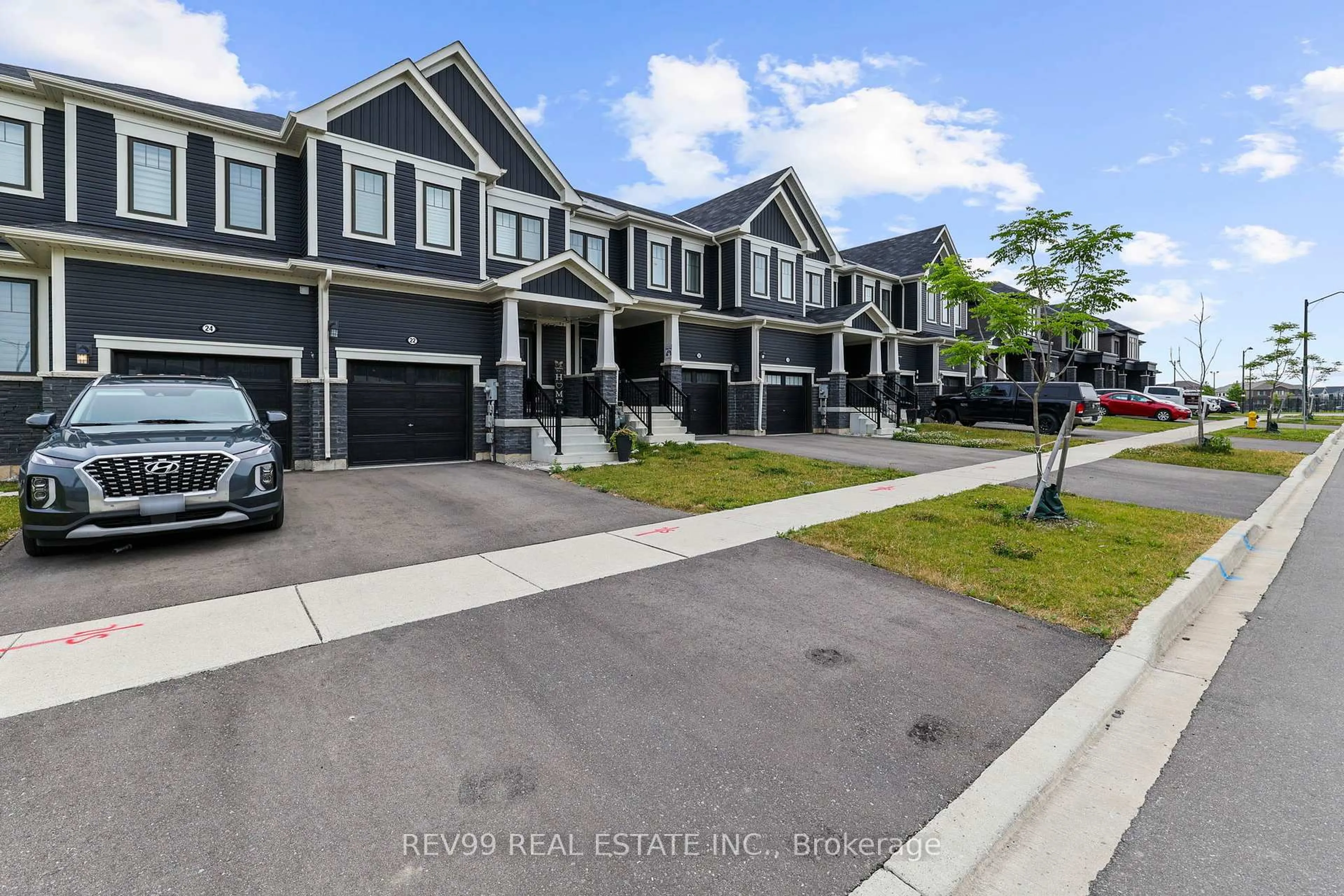 A pic from outside/outdoor area/front of a property/back of a property/a pic from drone, street for 22 Owl Lane, Haldimand Ontario N3W 0G4