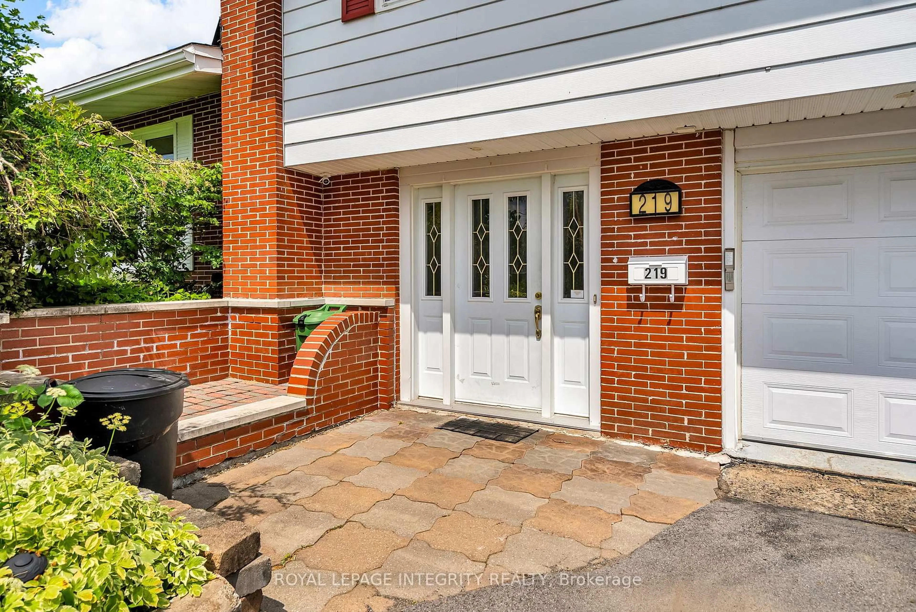 Home with brick exterior material, street for 219 Pescod Ave, Cornwall Ontario K6J 2H9