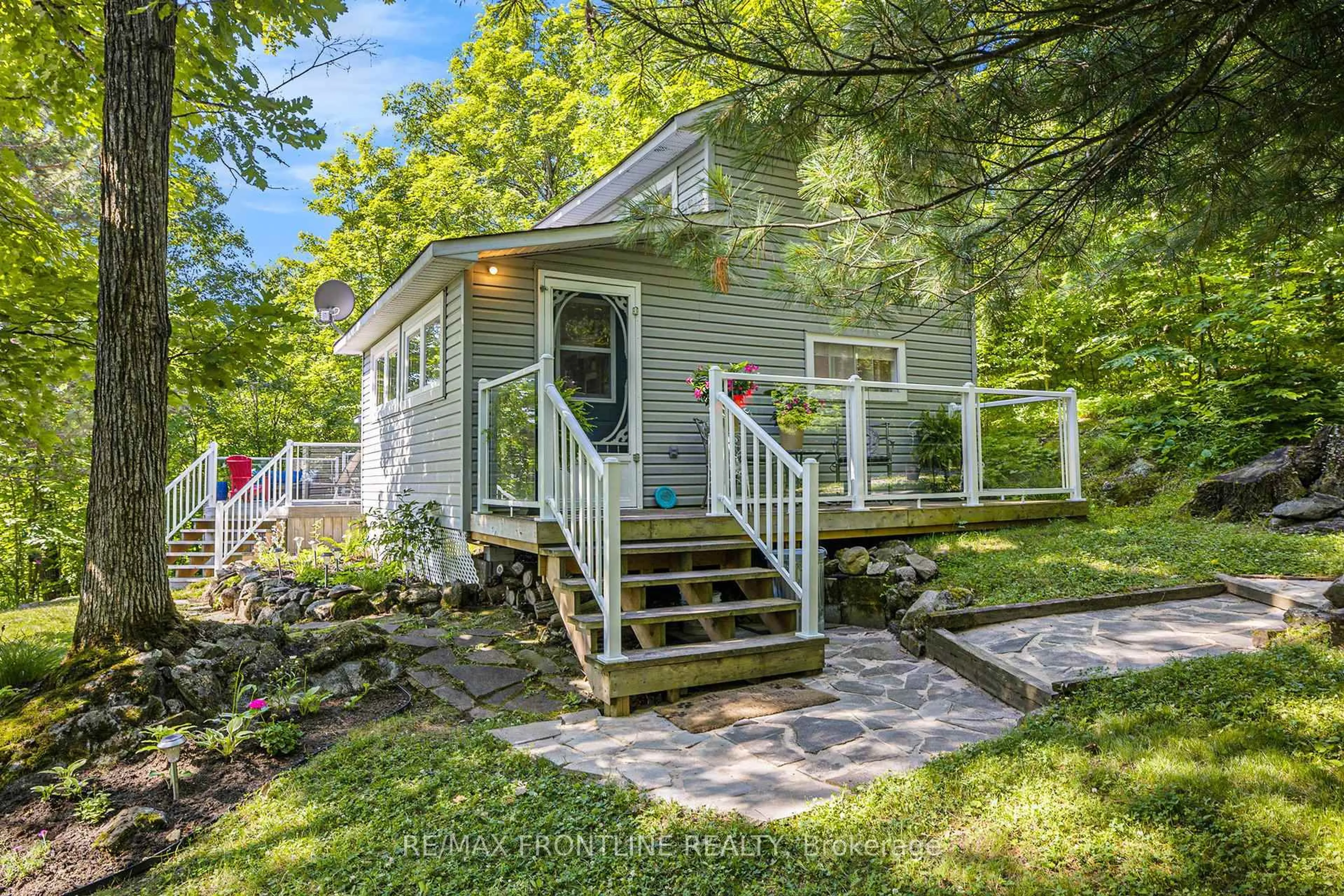 Home with vinyl exterior material, street for 225 Silvery Lane, Maberly Ontario K0H 2B0