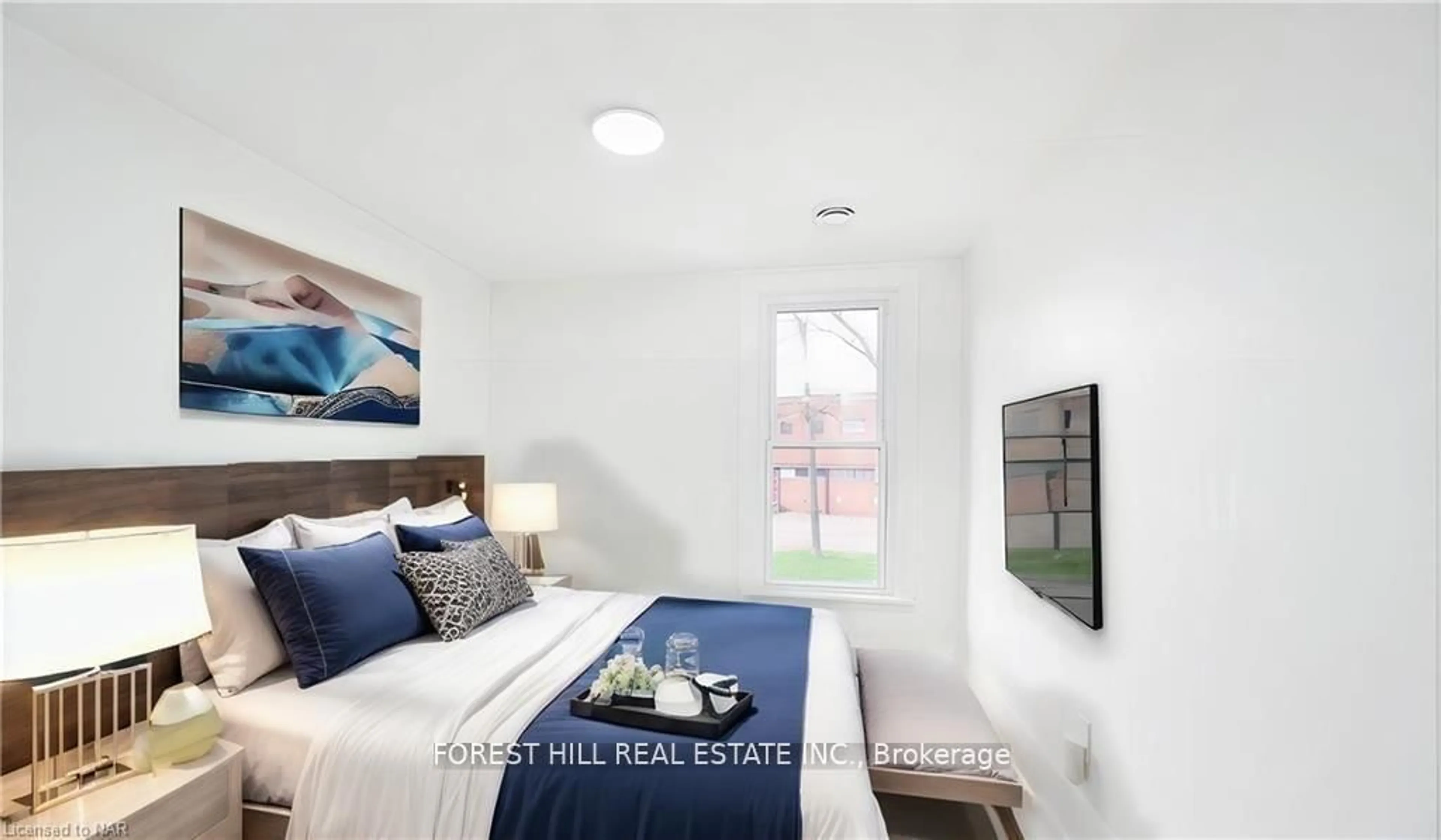 Bedroom with bed, unknown for 4710 Epworth Circ #4702, Niagara Falls Ontario L2E 1C8