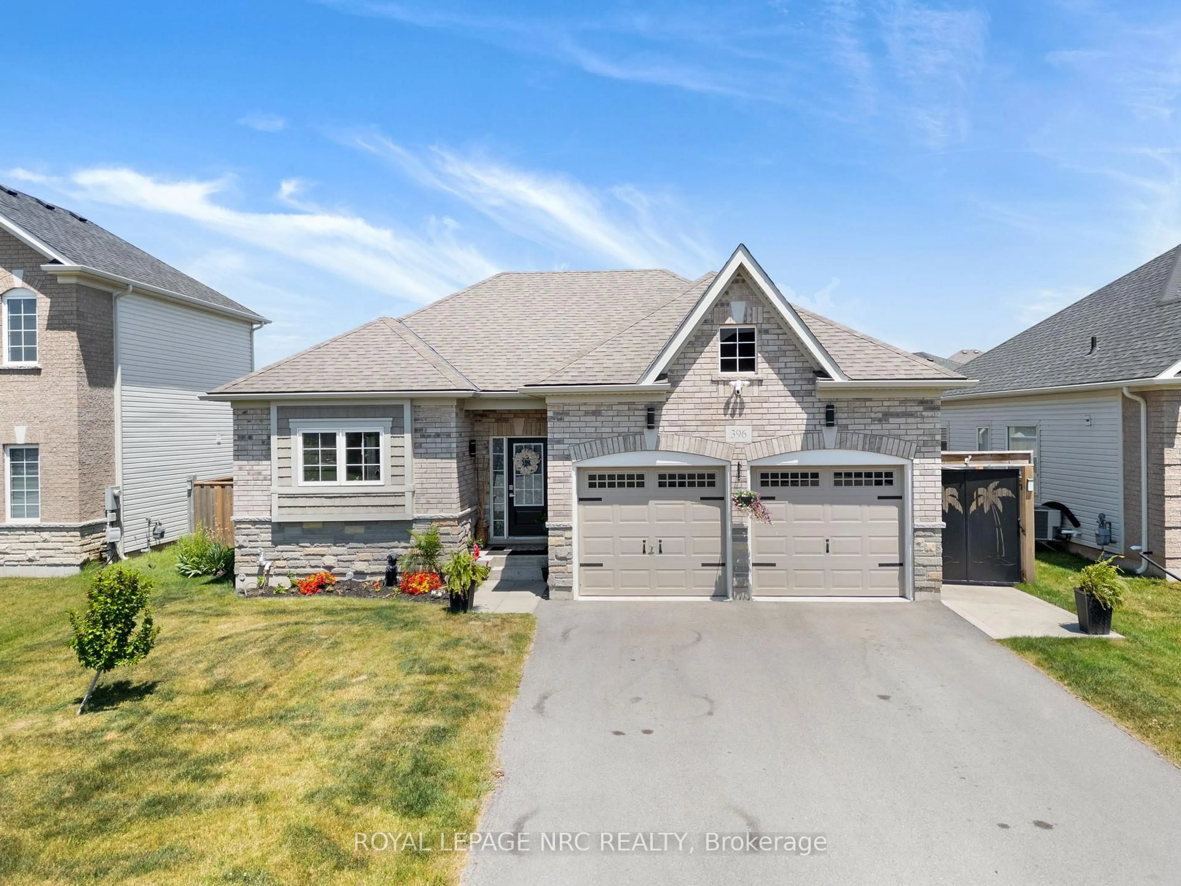 Home with brick exterior material, street for 396 Brady Crt, Fort Erie Ontario L2A 1N1