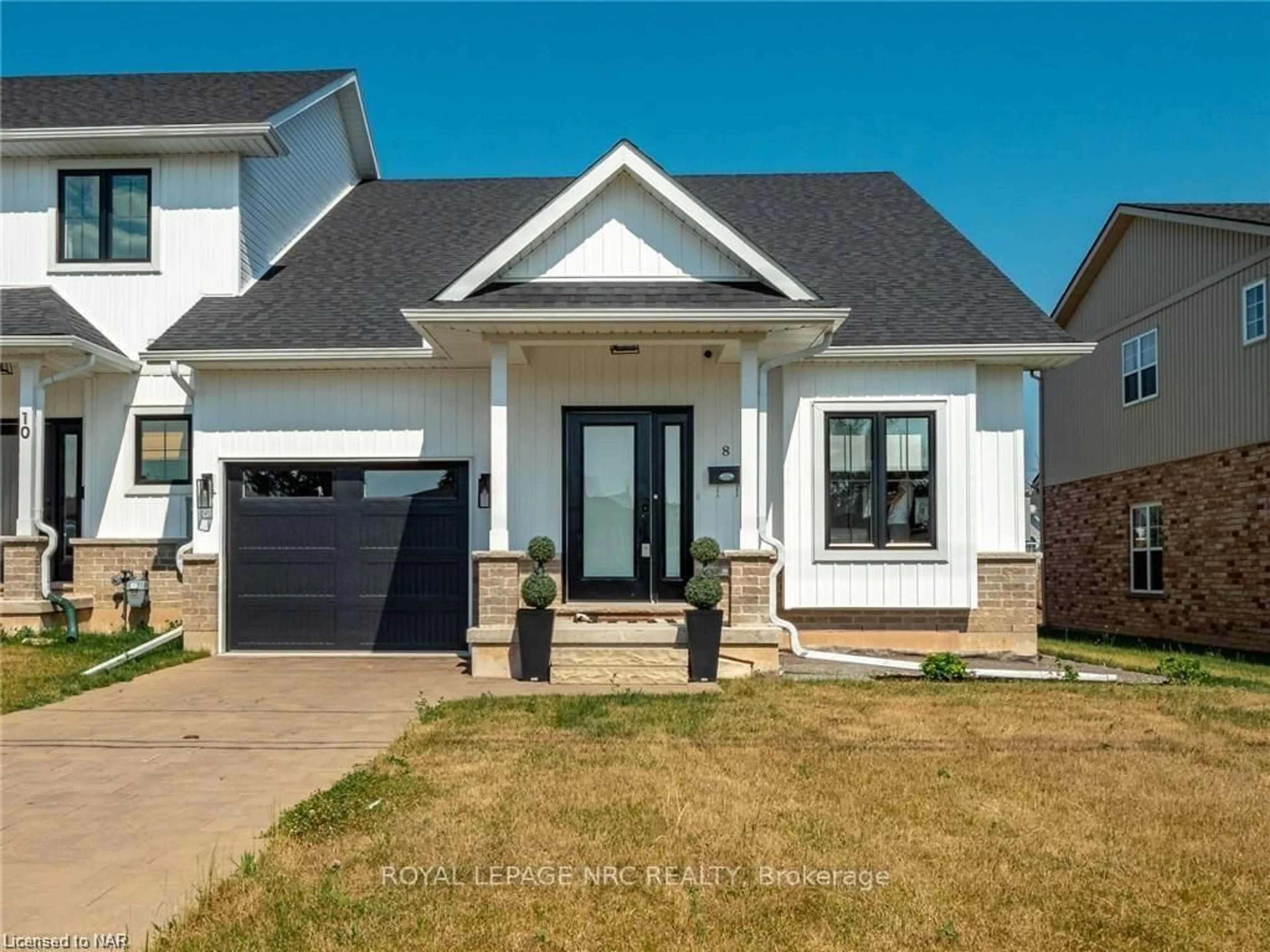 Home with brick exterior material, street for 8 King St, Fort Erie Ontario L2A 0C6