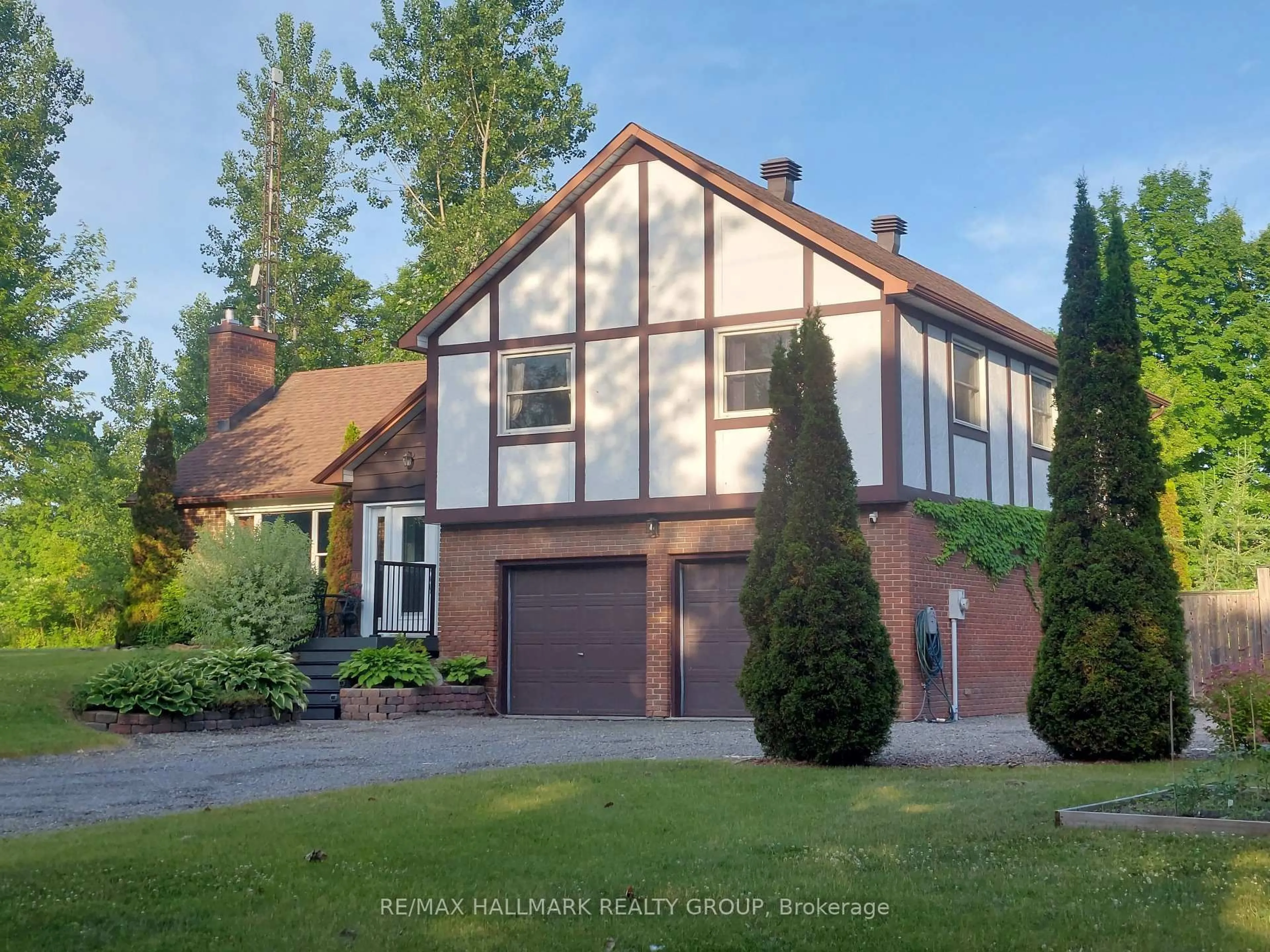 Home with brick exterior material, street for 6942 Gallagher Rd, North Gower Ontario K0A 2T0