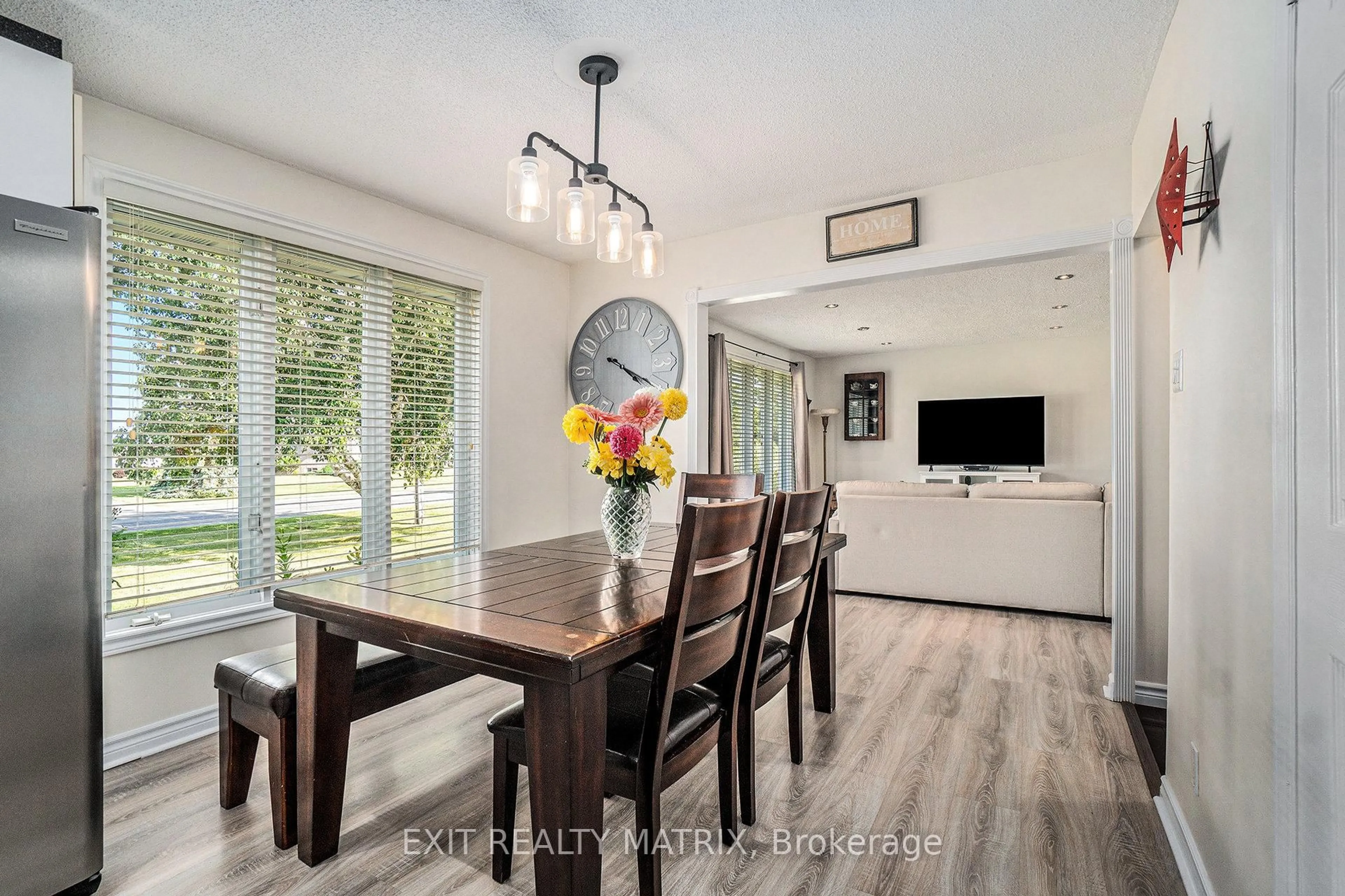Dining room, unknown for 154 Caledonia Rd, The Nation Ontario K0C 2B0