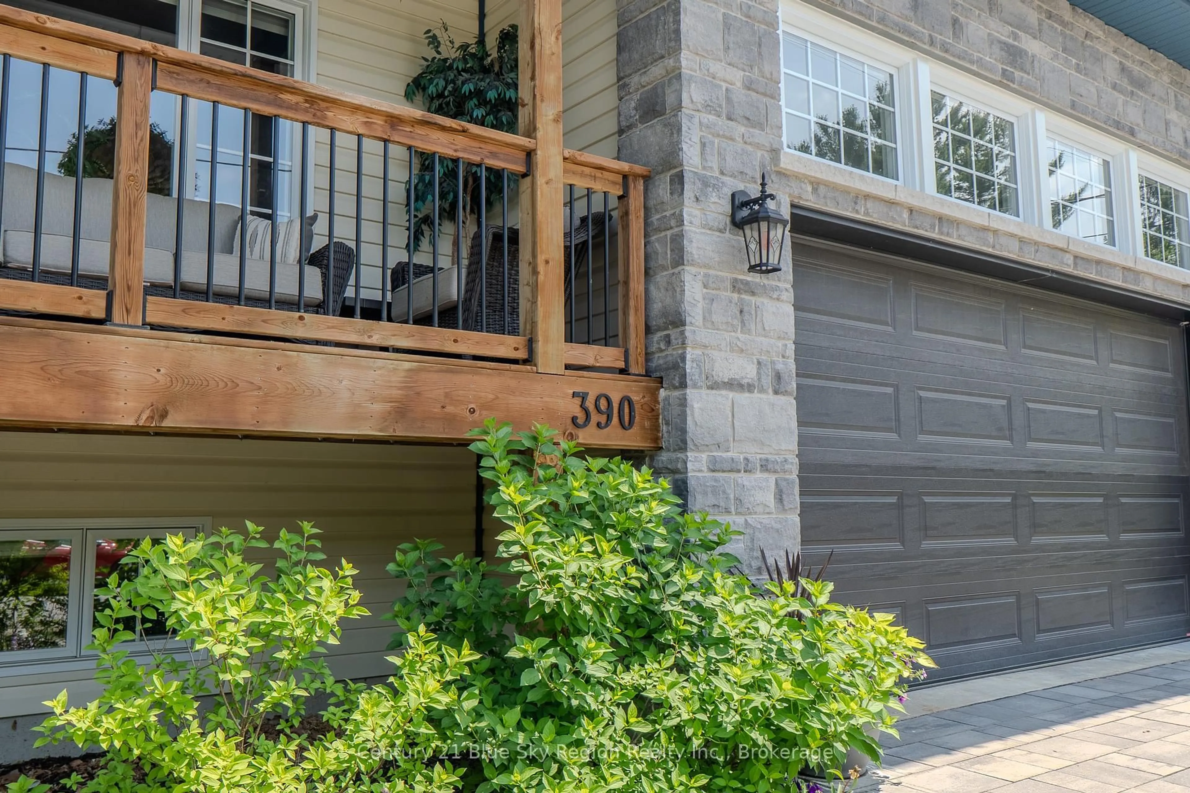 Unknown for 390 King St, Callander Ontario P0H 1H0
