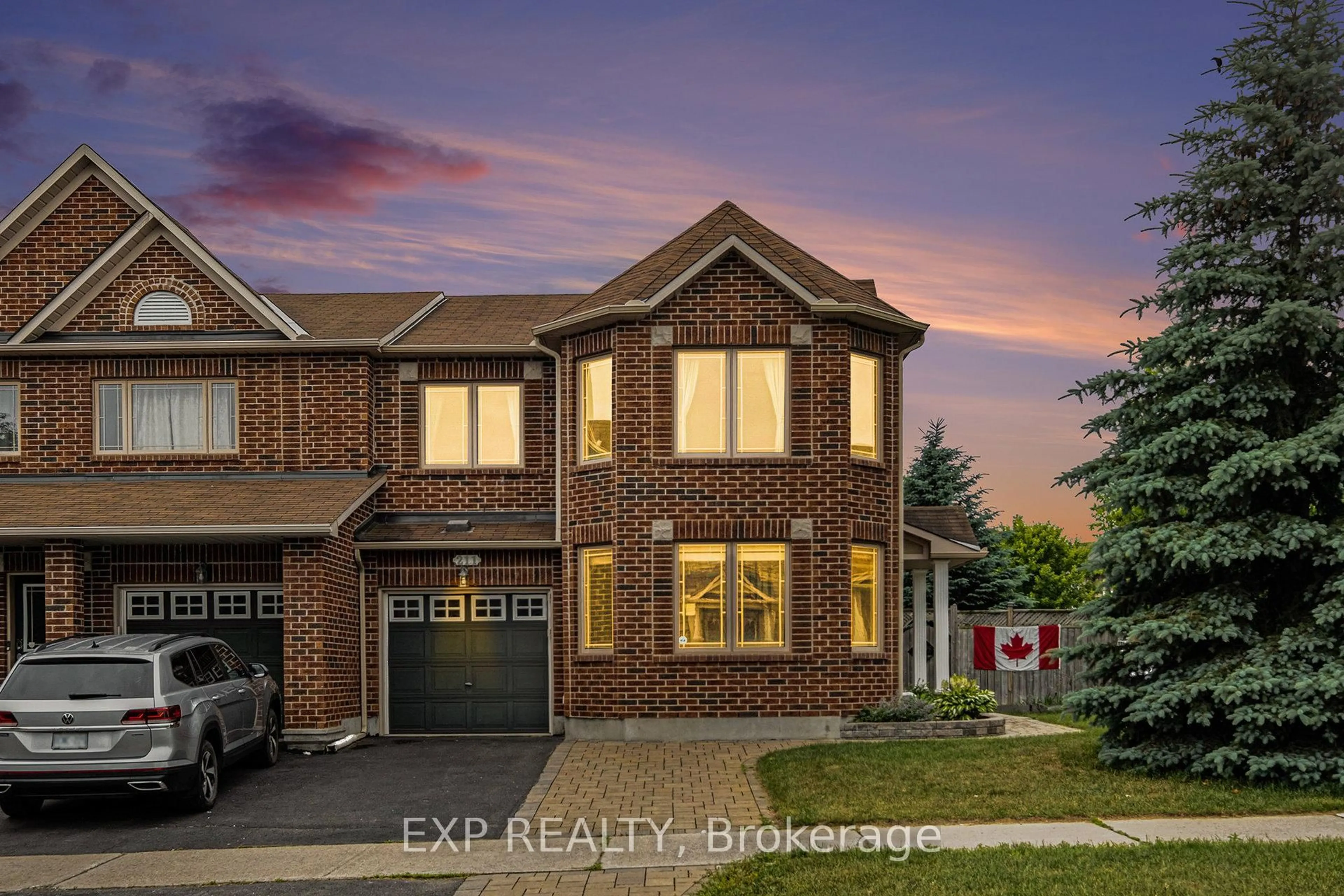 Home with brick exterior material, street for 211 Leamington Way, Ottawa Ontario K2J 3T4