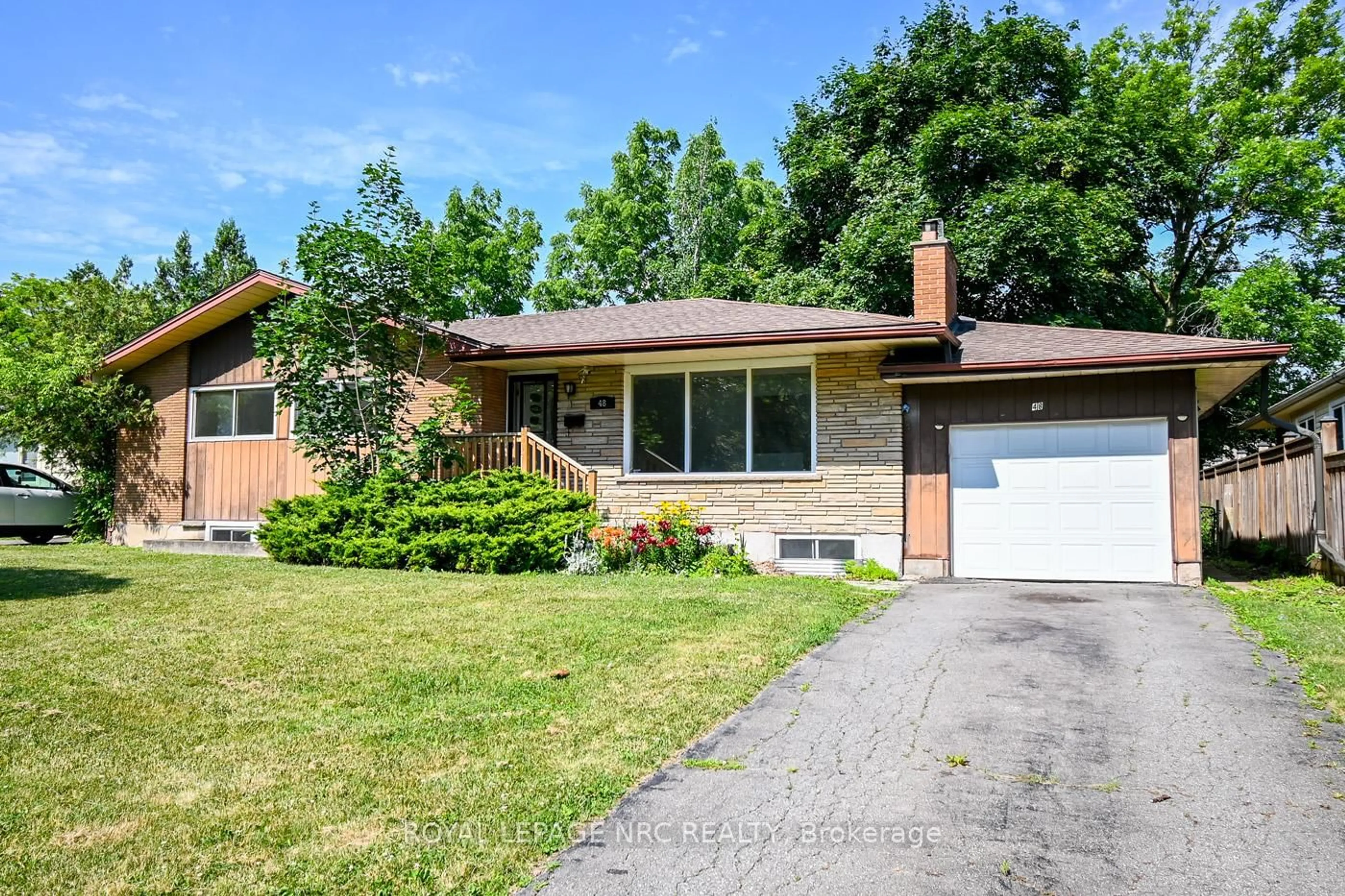 Home with brick exterior material, street for 48 Wakil Dr, St. Catharines Ontario L2T 3J1