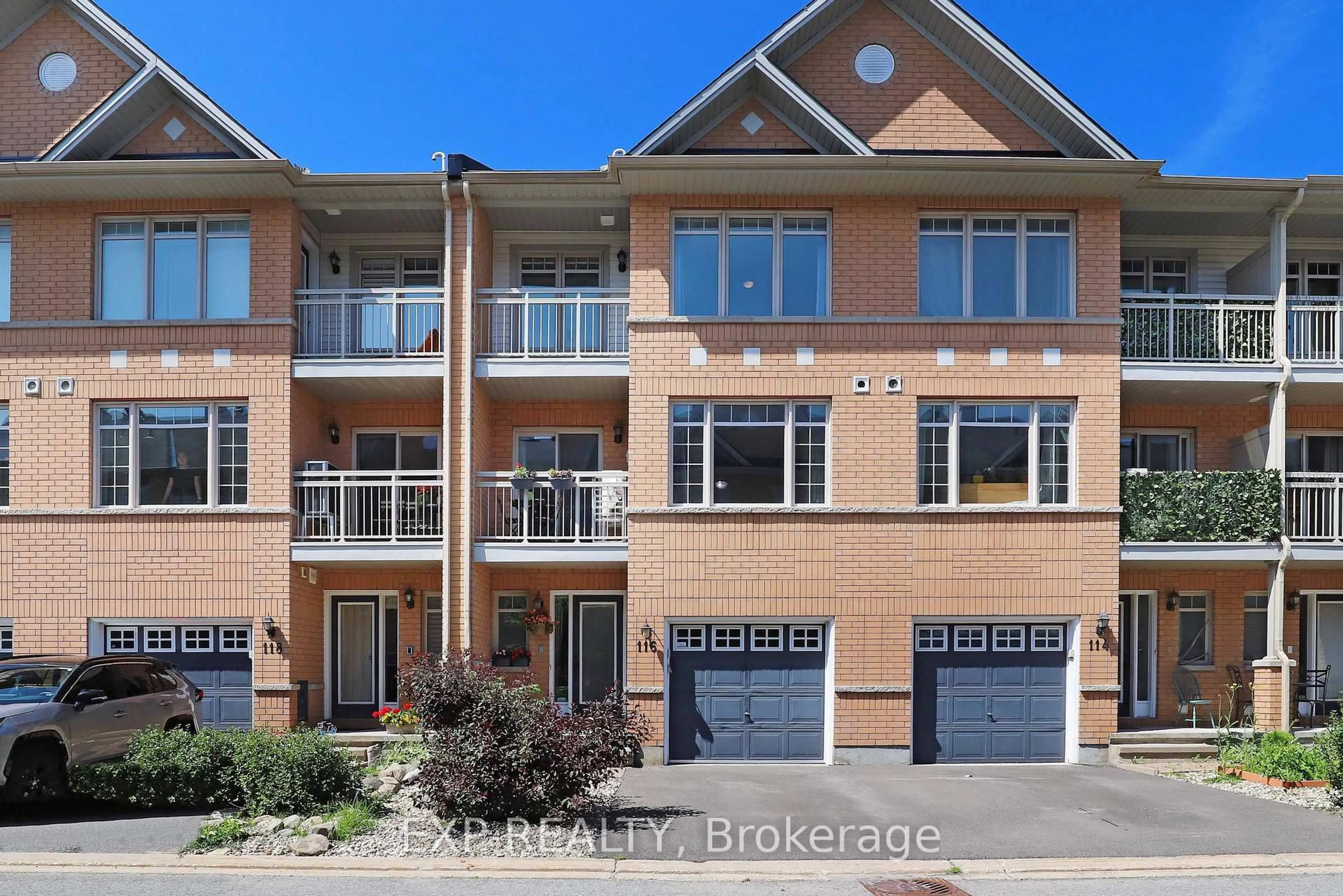 Home with brick exterior material, street for 116 Quito Private, Ottawa Ontario K2E 0A9