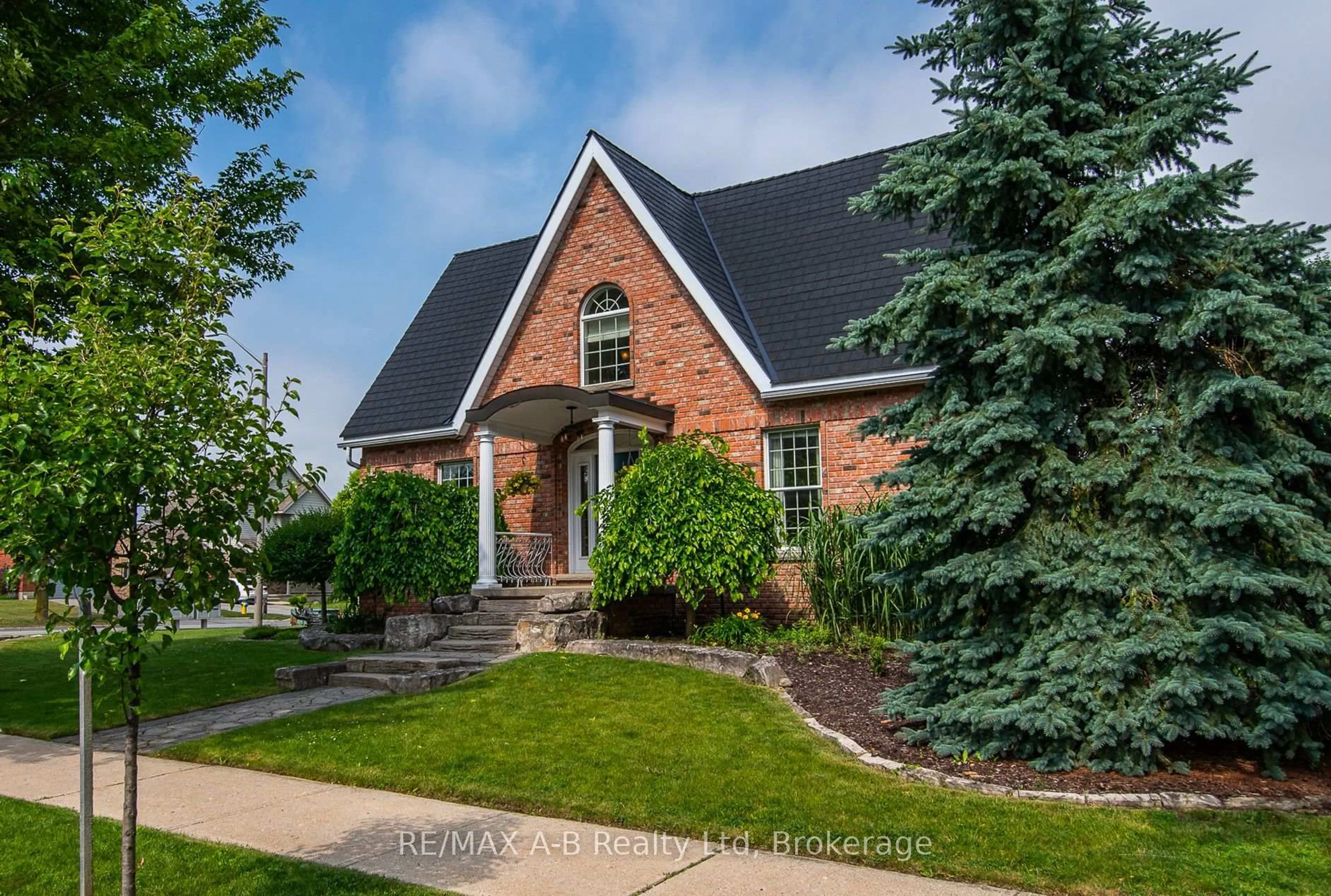 Home with brick exterior material, street for 292 Woods St, Stratford Ontario N5A 7T4