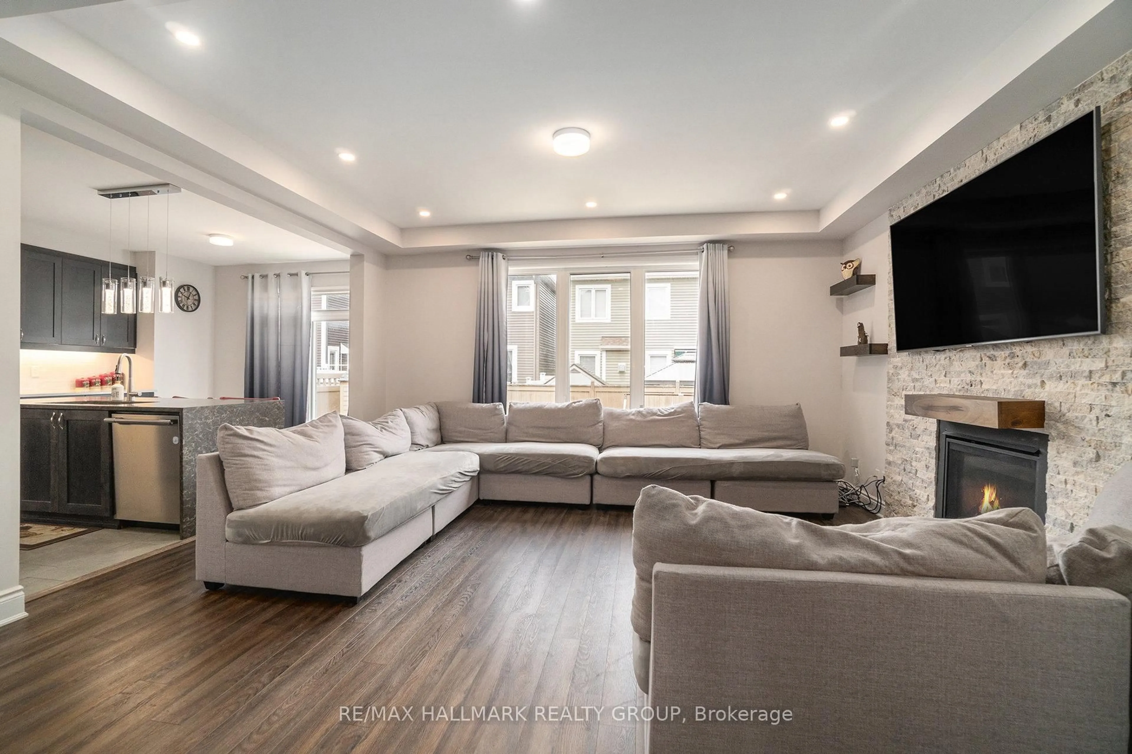 Living room with furniture, unknown for 37 Mudminnow Cres, Ottawa Ontario K4A 5H8