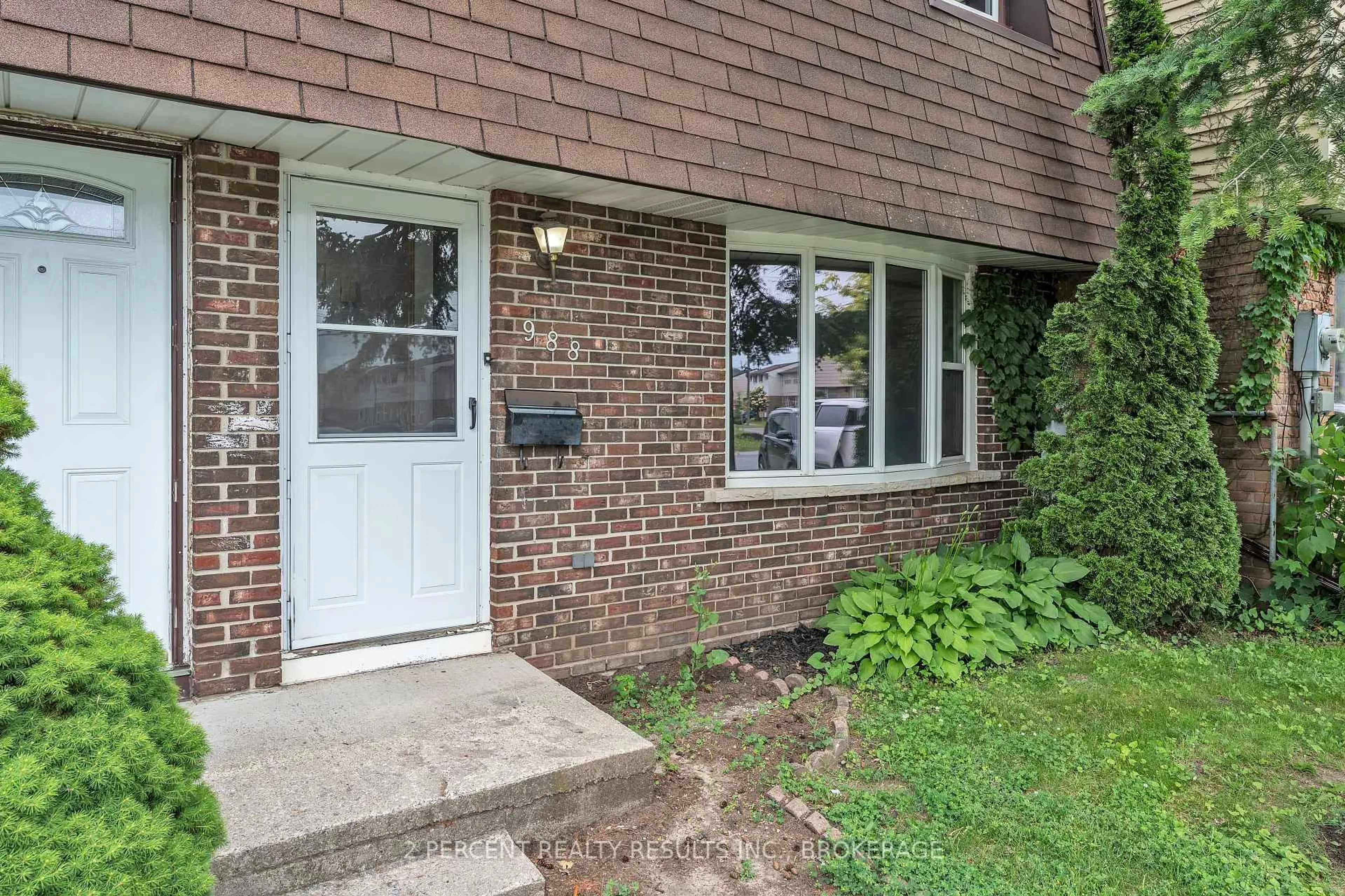 Unknown for 988 Amberdale Cres, Kingston Ontario K7M 6V3