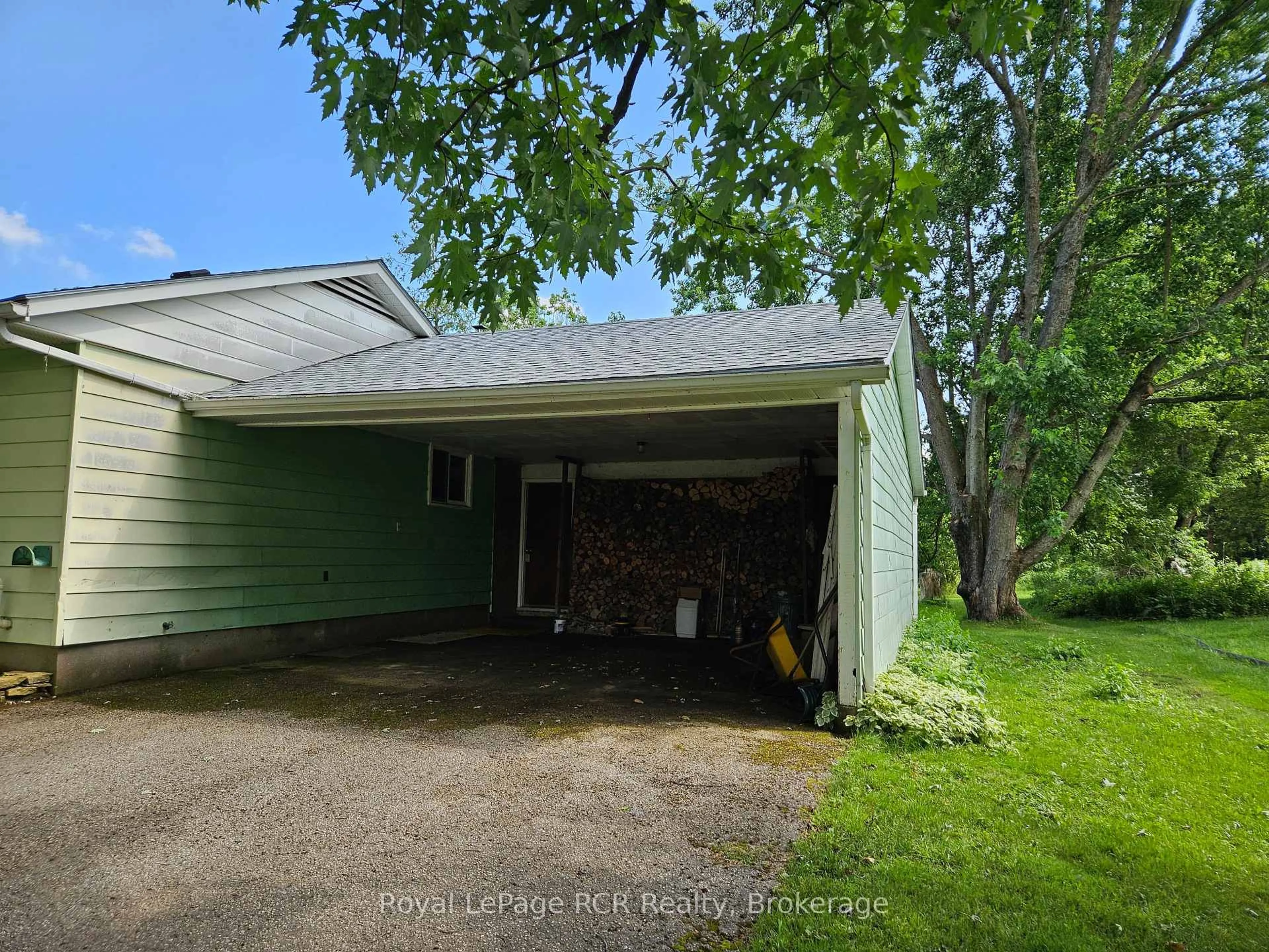 Shed for 303482 Indian Acres Rd, Georgian Bluffs Ontario N4K 0G3