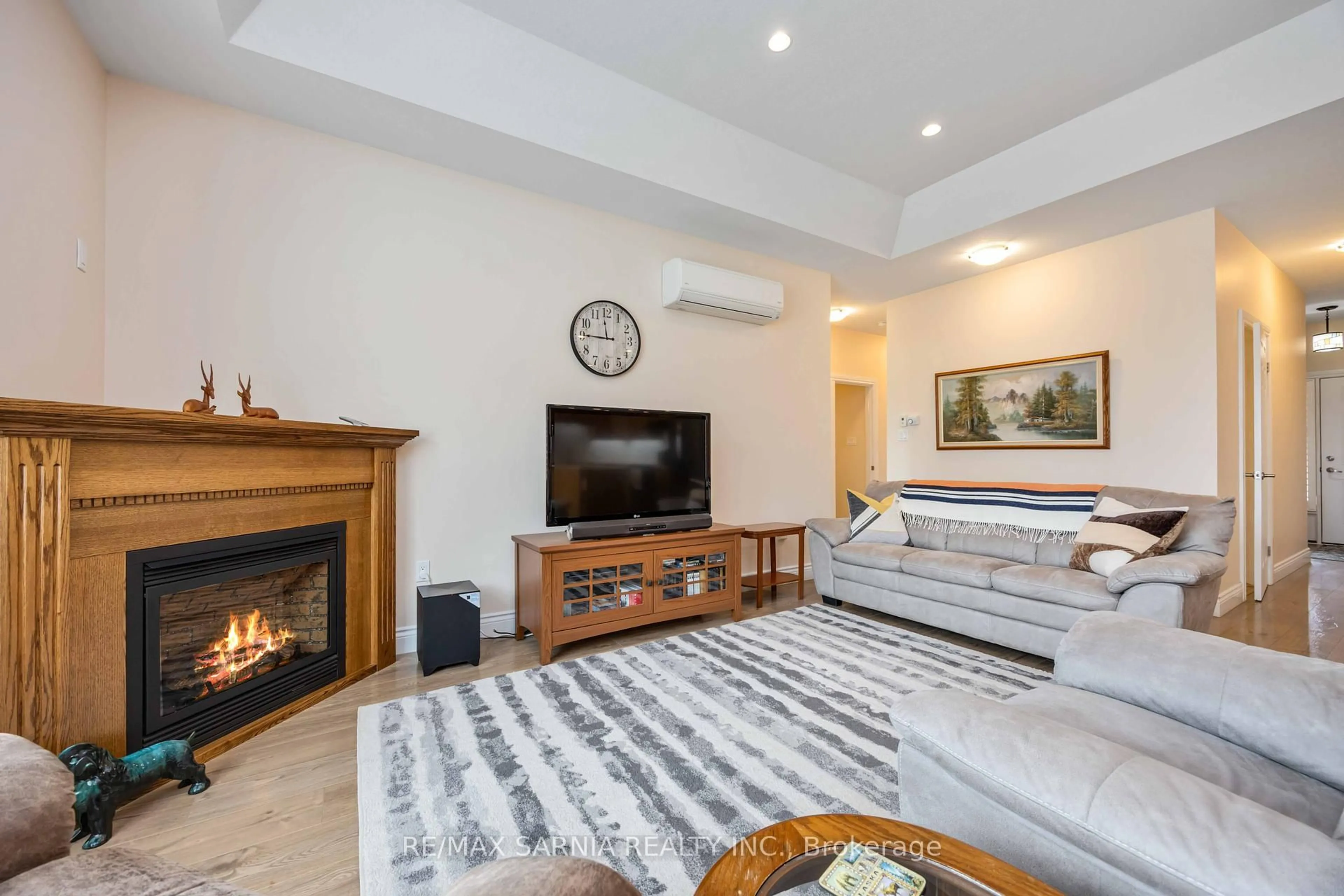 Living room with furniture, unknown for 5969 Townsend Line #6, Lambton Shores Ontario N0N 1J0