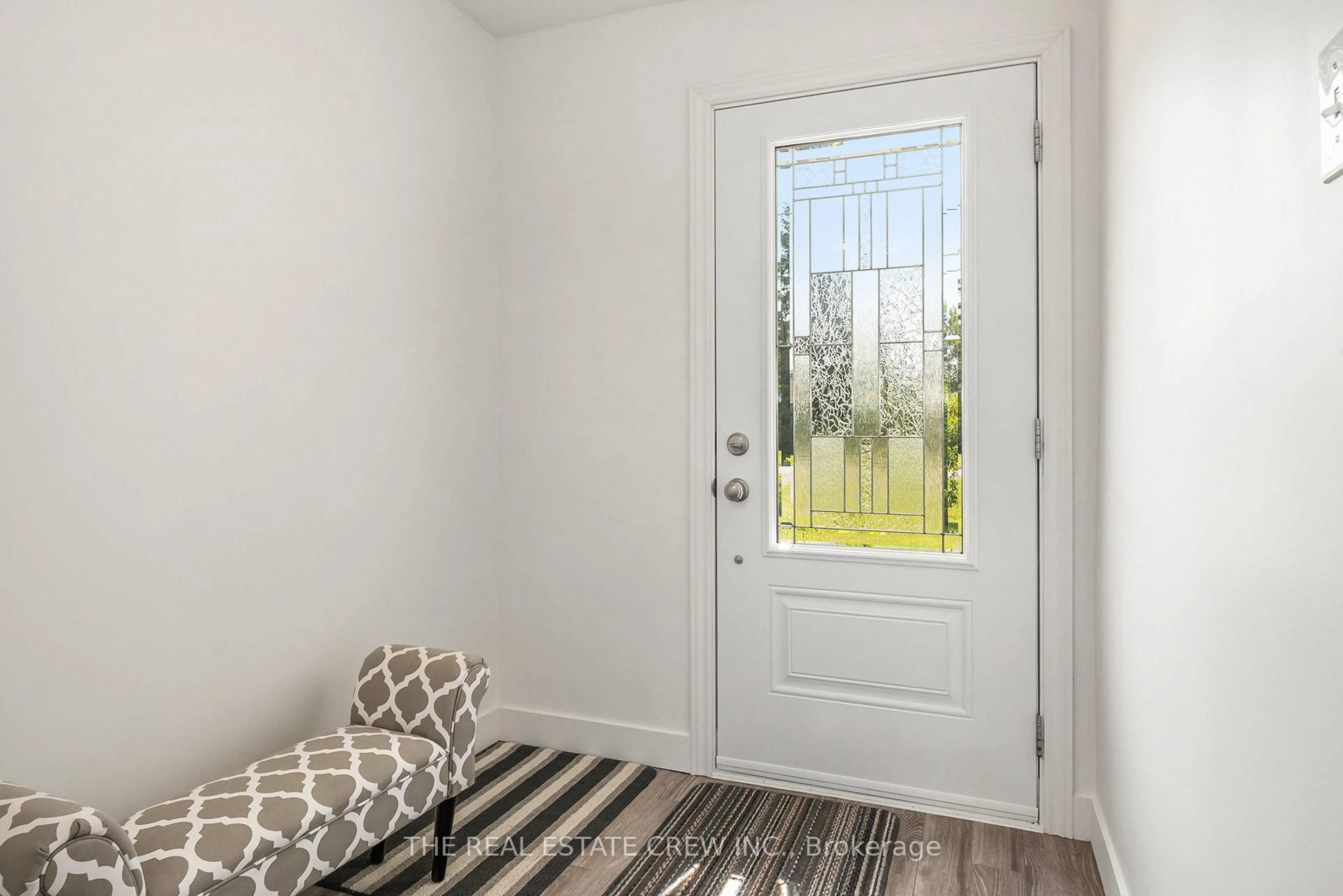 Indoor entryway for 144 Forest Lane, The Nation Ontario K0A 1W0