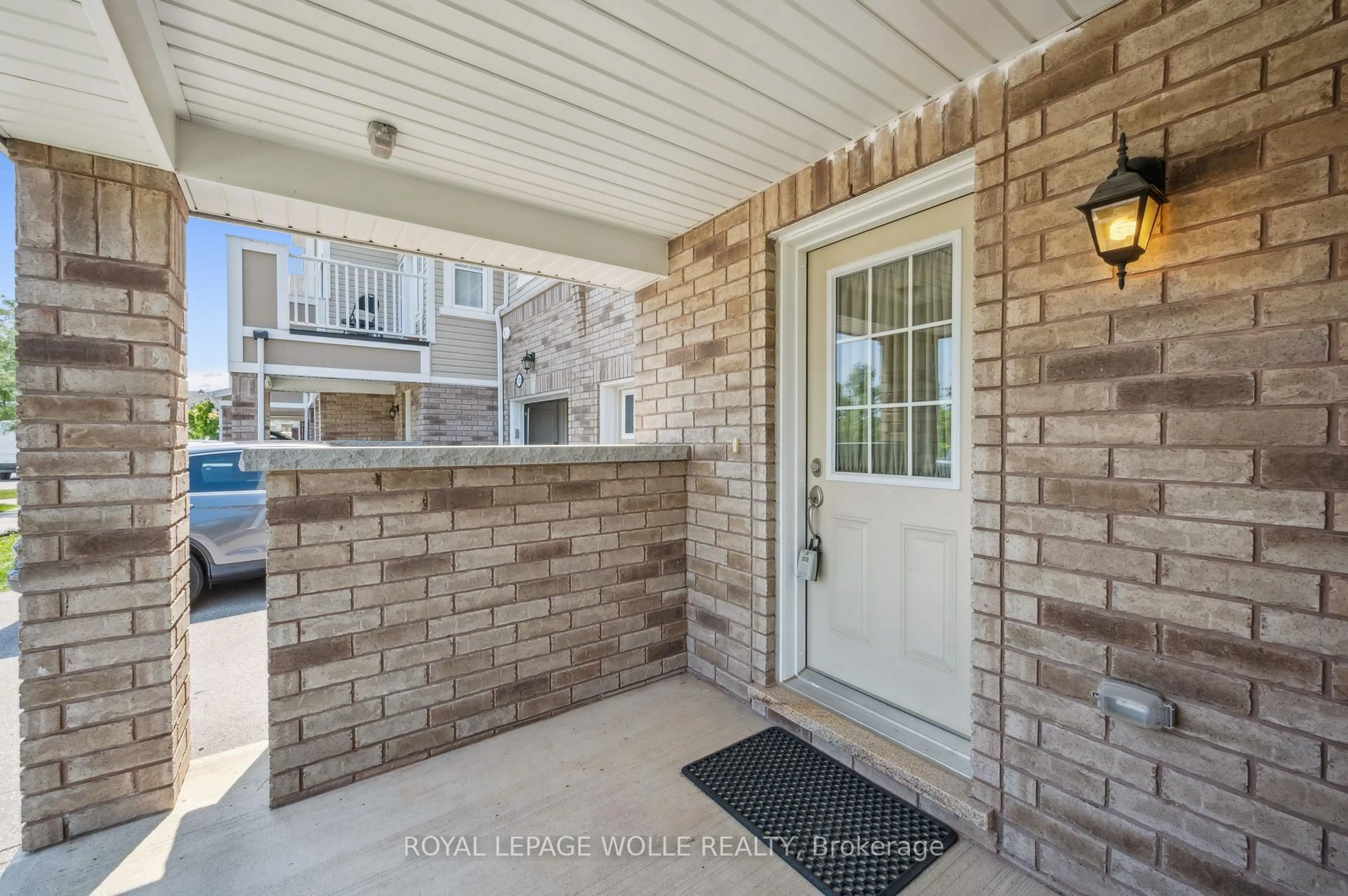 Unknown for 113 Glenvista Dr, Kitchener Ontario N2R 0E3
