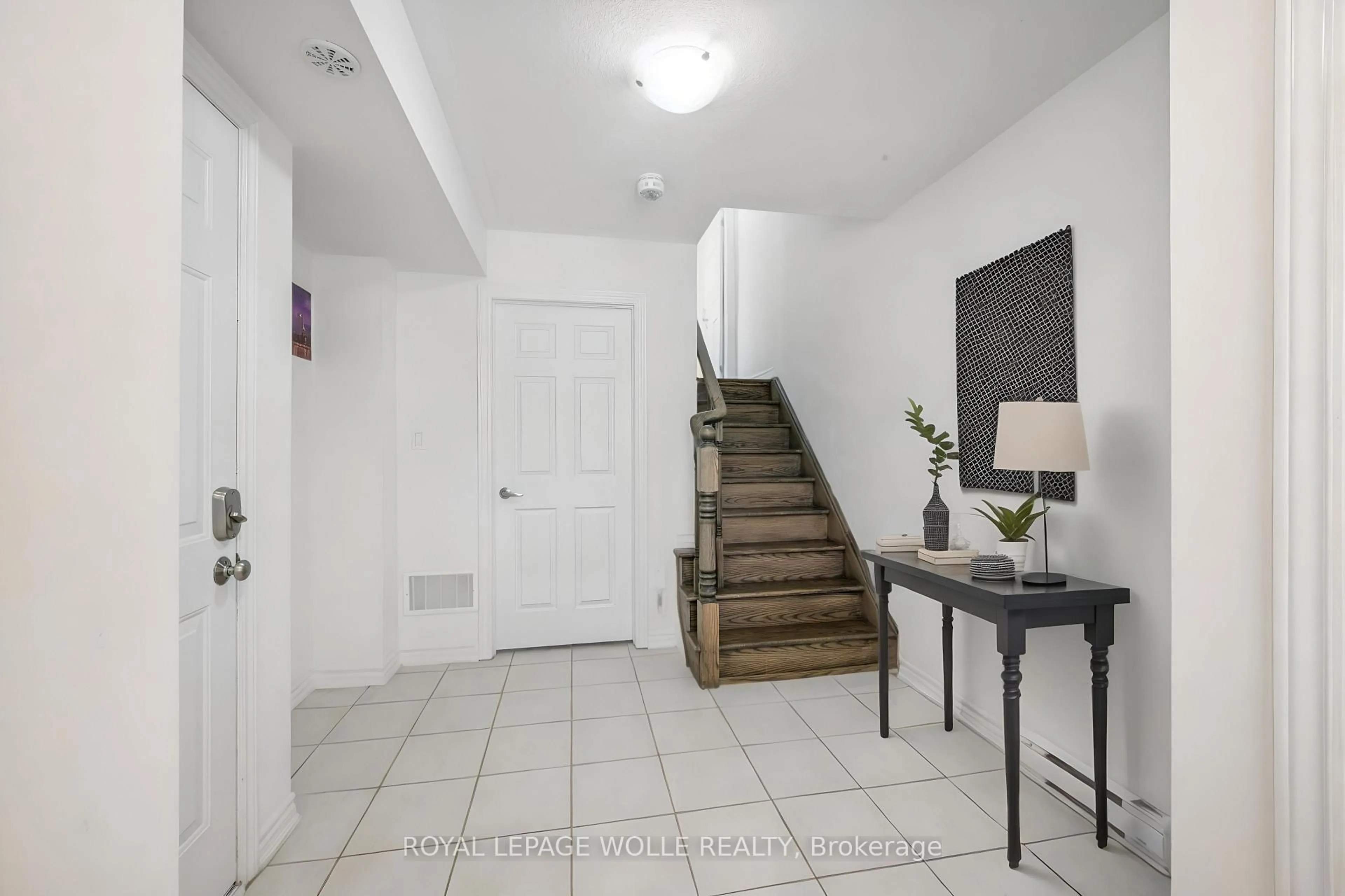 Unknown for 113 Glenvista Dr, Kitchener Ontario N2R 0E3
