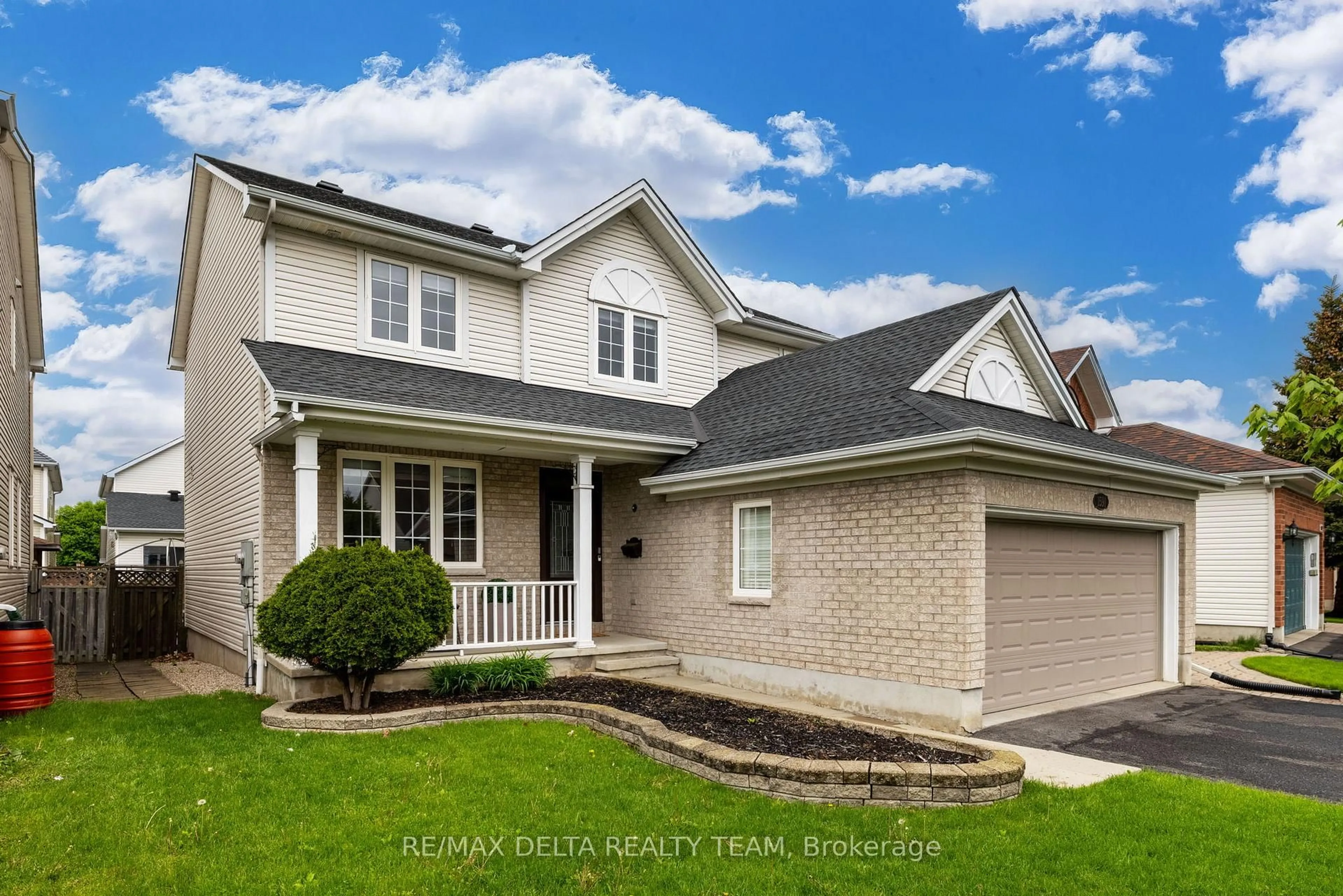 Home with vinyl exterior material, street for 1591 WINTERPORT Way, Ottawa Ontario K4A 4C2
