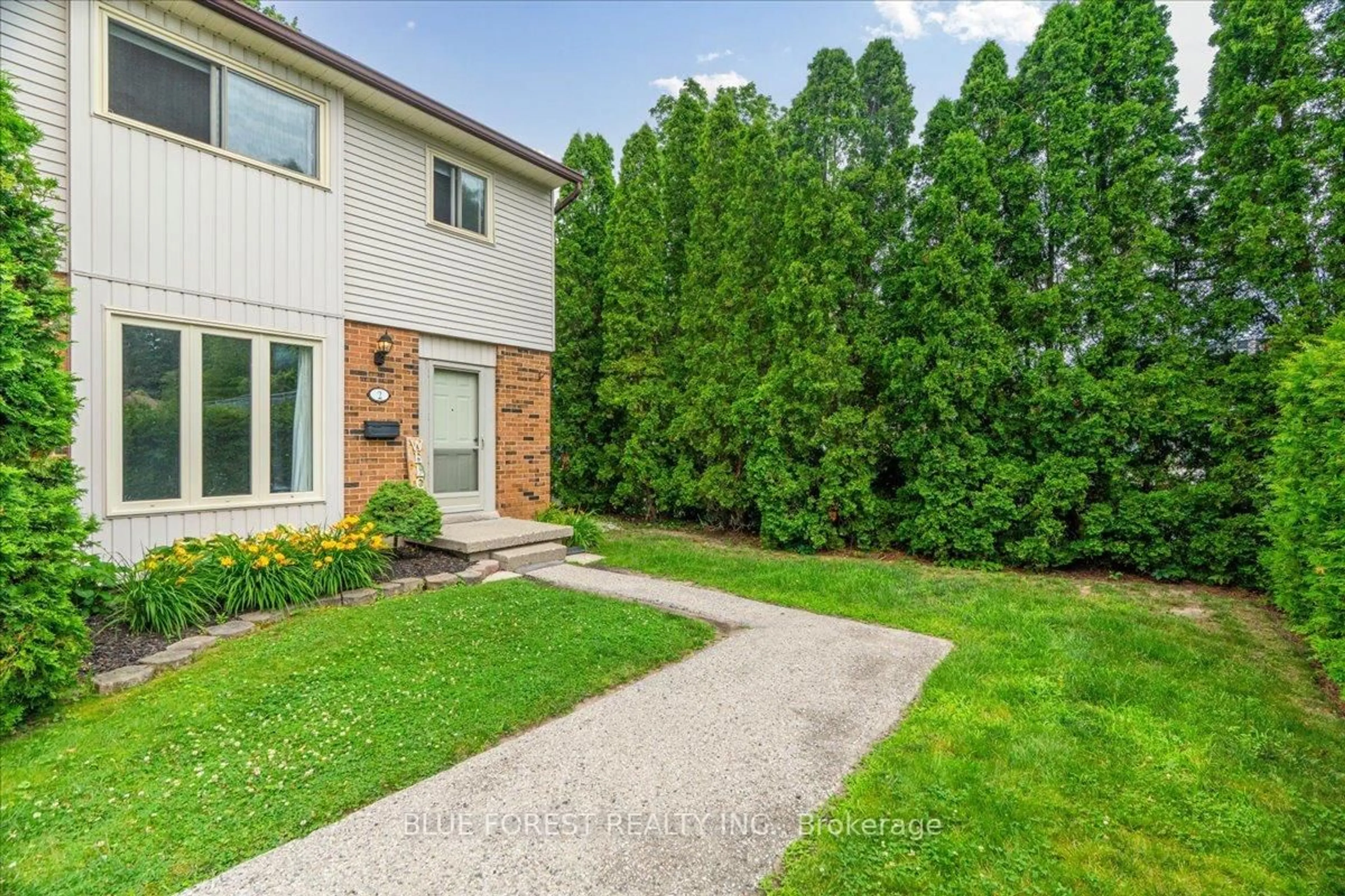 Unknown for 1328 Commissioners Rd #2, London South Ontario N6K 2Y6