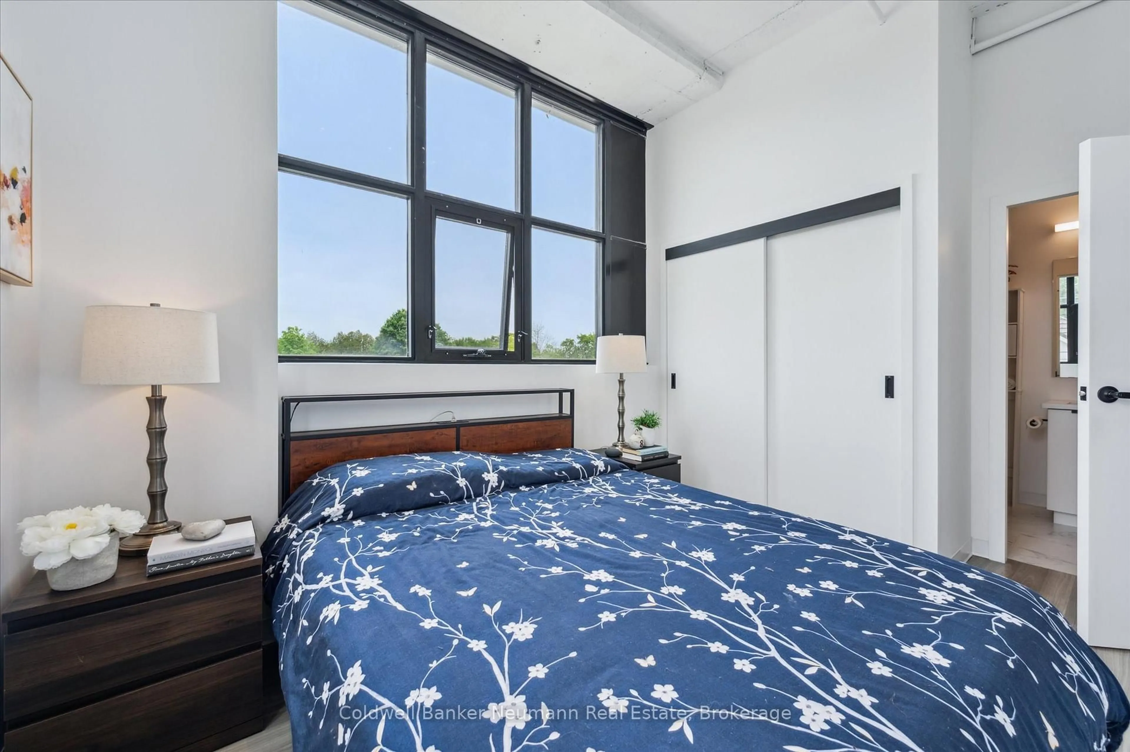 Bedroom with bed, unknown for 120 Huron St #218, Guelph Ontario N1E 0T8
