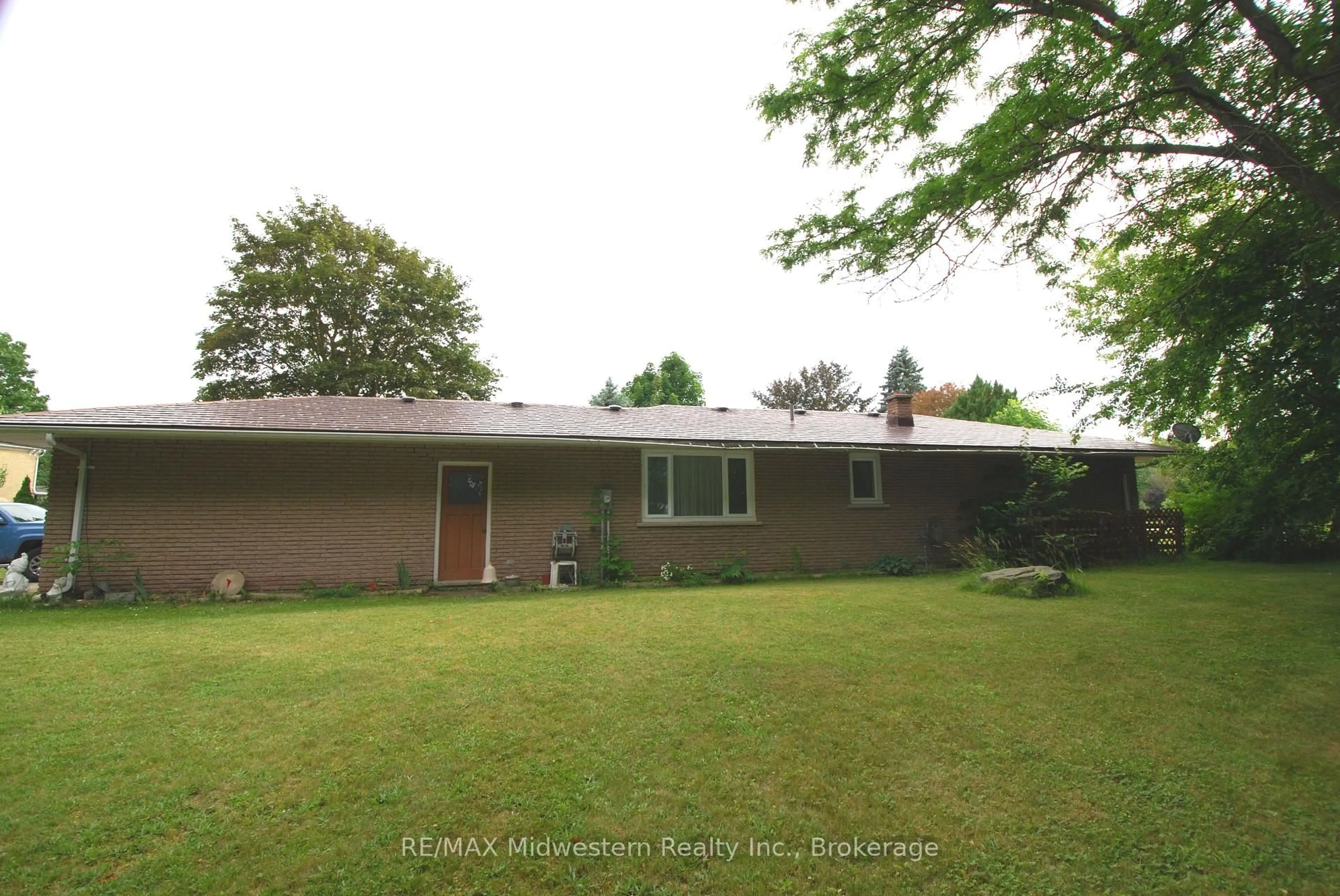 Unknown for 68 Elora St, Minto Ontario N0G 1M0