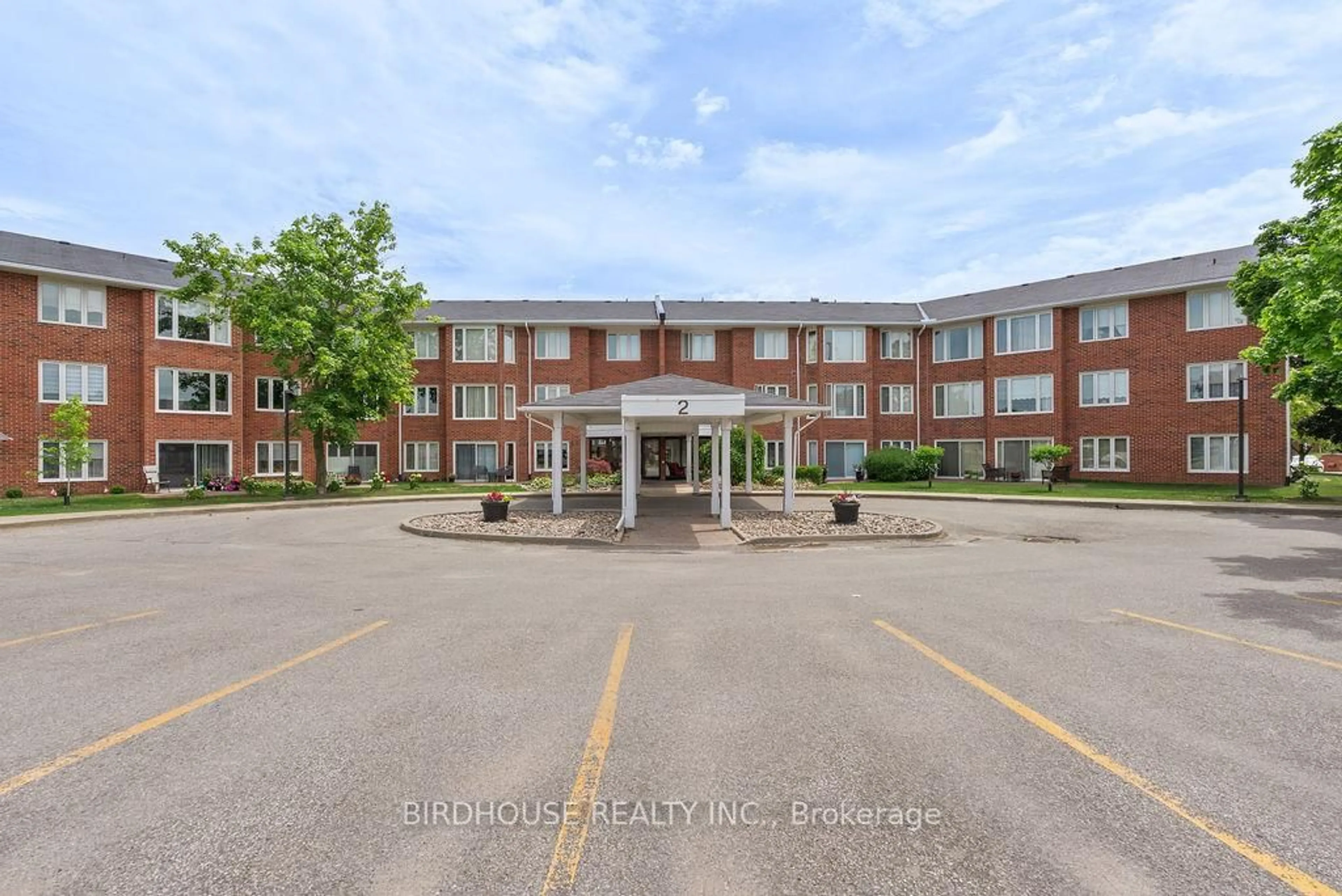 Unknown for 2 Heritage Way #202, Kawartha Lakes Ontario K9V 5P5