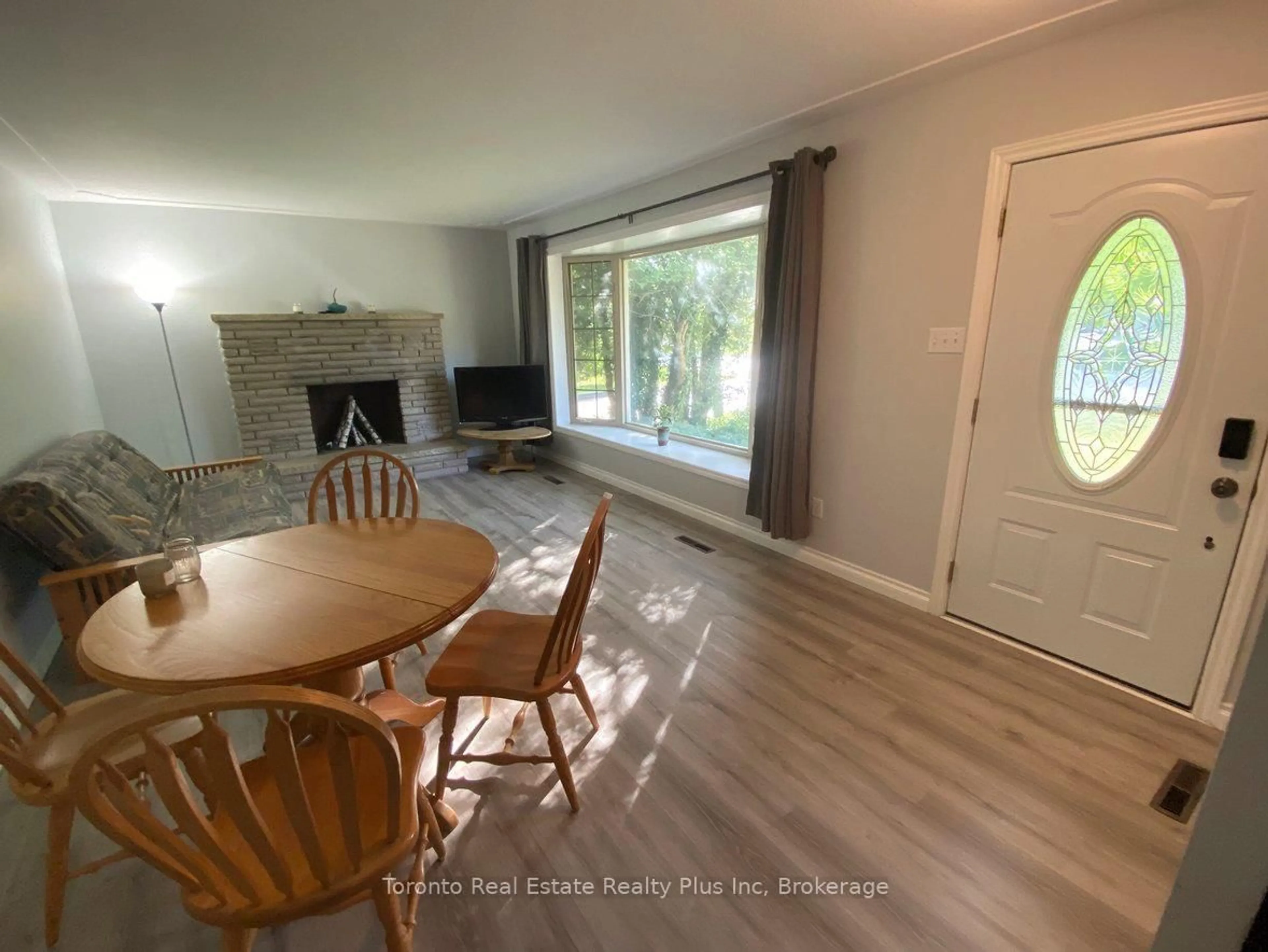 A pic of a room for 1040 Huron Terr, Kincardine Ontario N2Z 1E5