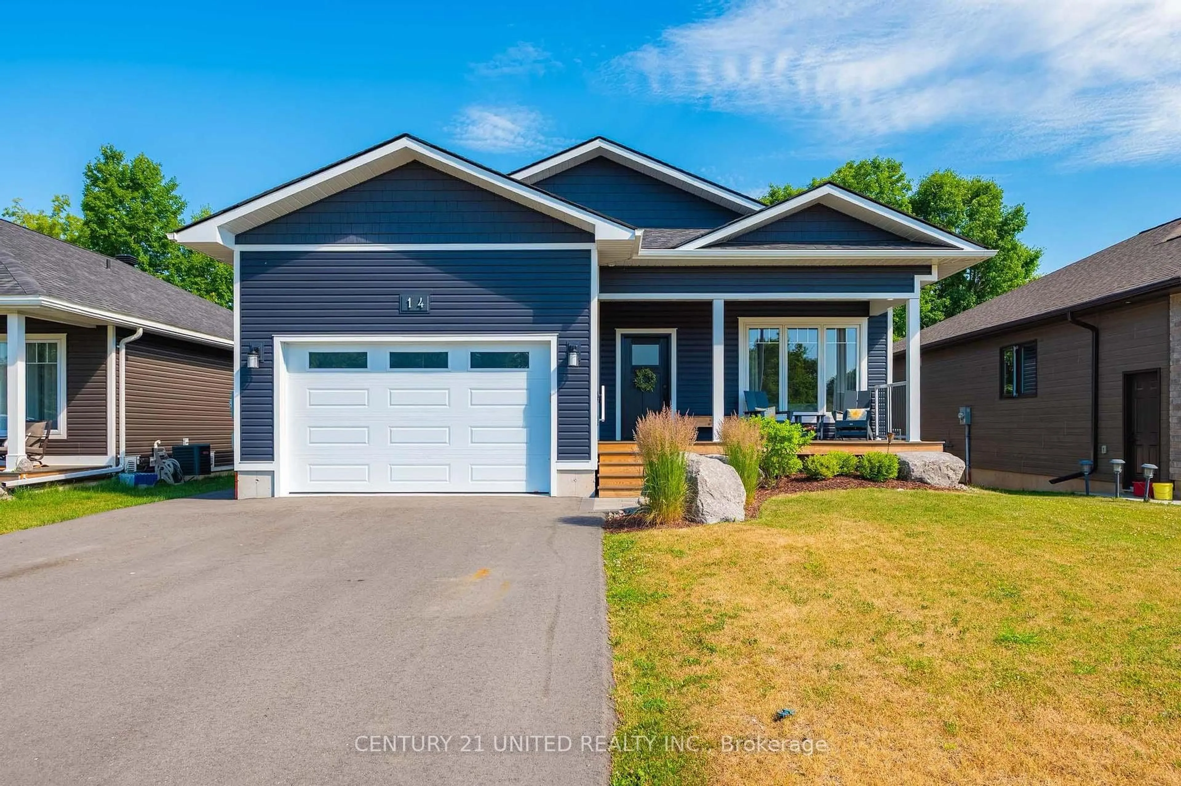 Home with vinyl exterior material, street for 14 Smith Dr, Havelock-Belmont-Methuen Ontario K0L 1Z0