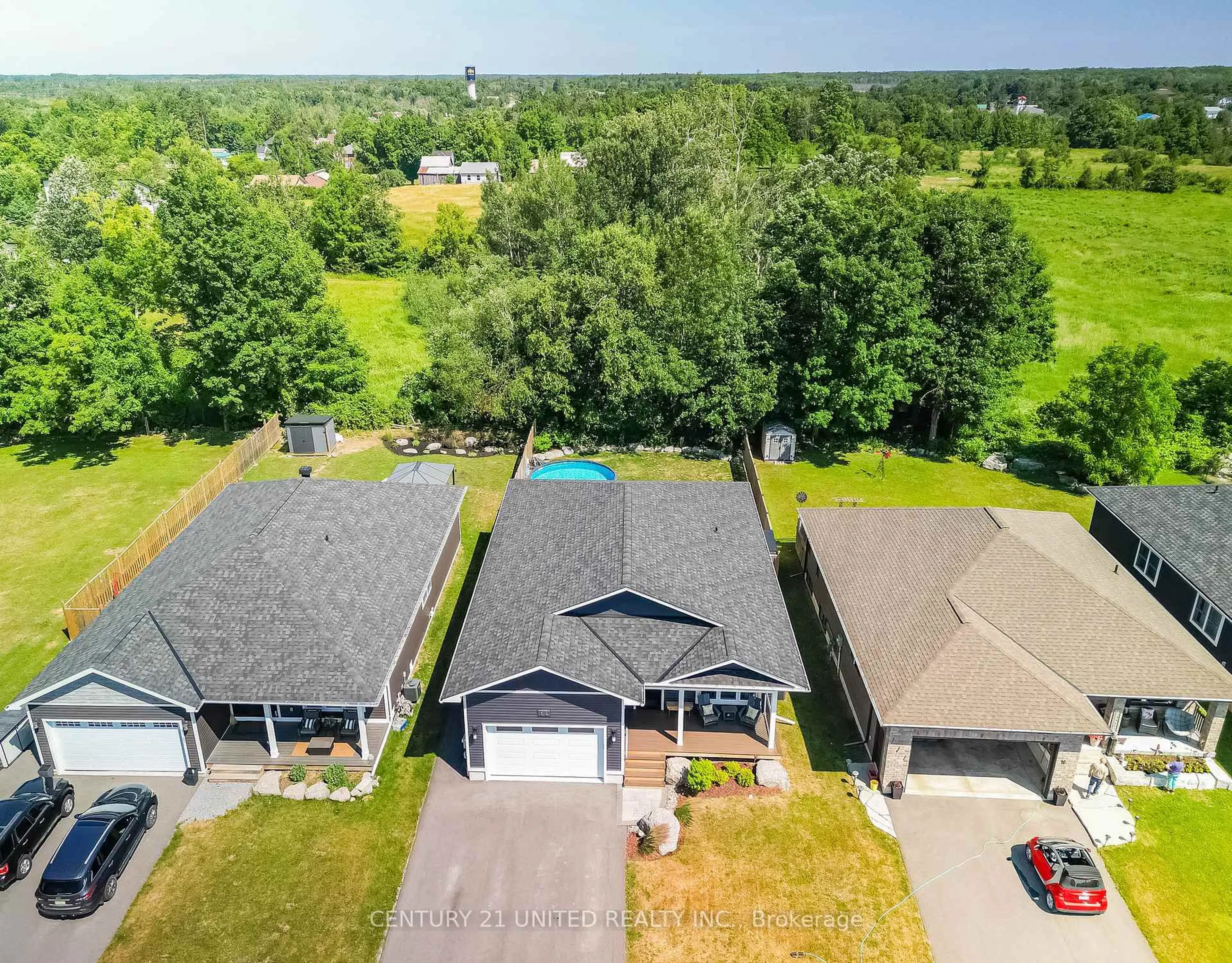A pic from outside/outdoor area/front of a property/back of a property/a pic from drone, water/lake/river/ocean view for 14 Smith Dr, Havelock-Belmont-Methuen Ontario K0L 1Z0