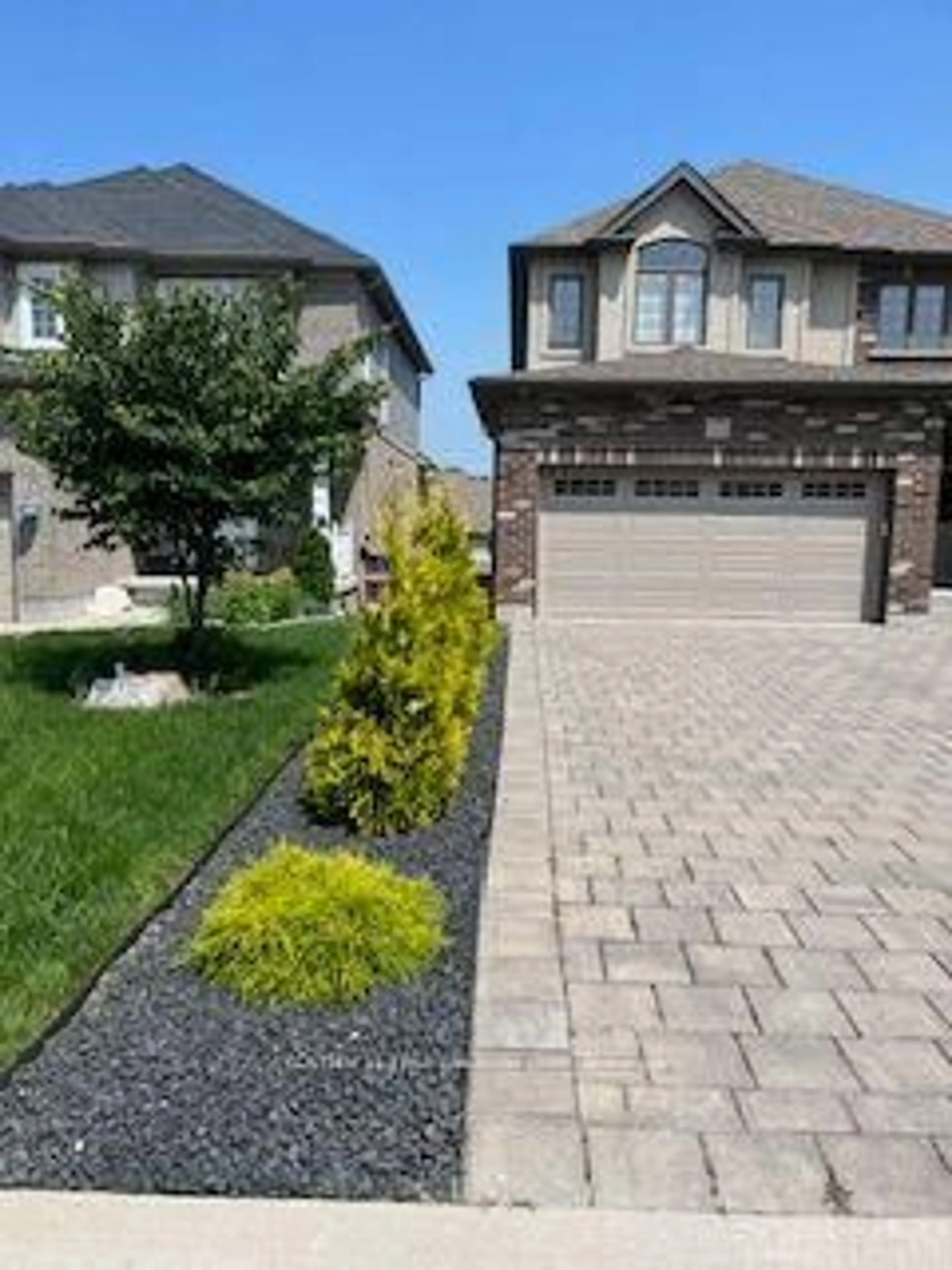 Home with brick exterior material, street for 2556 Holbrook Dr, London South Ontario N0M 0E8