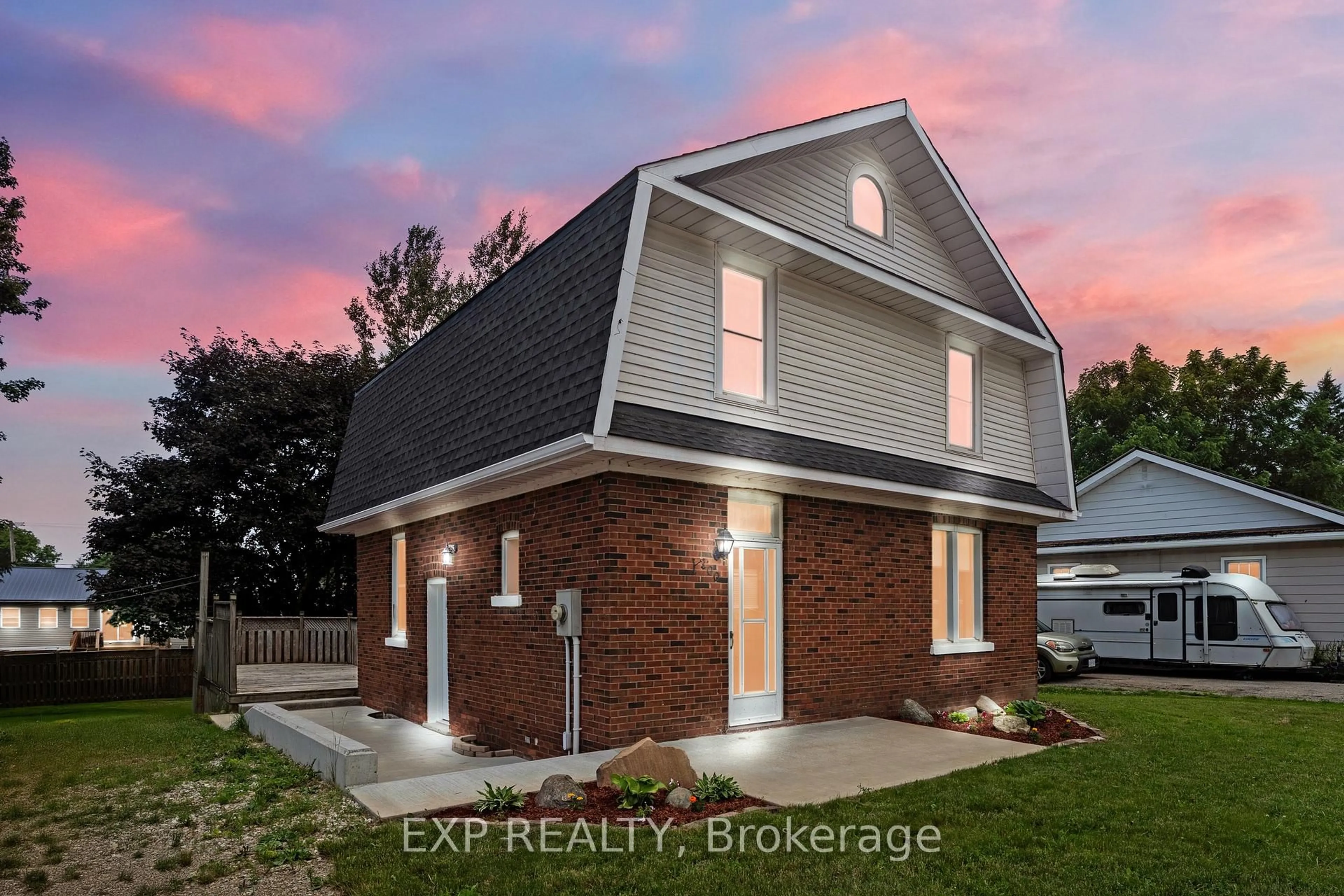 Home with brick exterior material, street for 200 Elora St, Minto Ontario N0G 1Z0