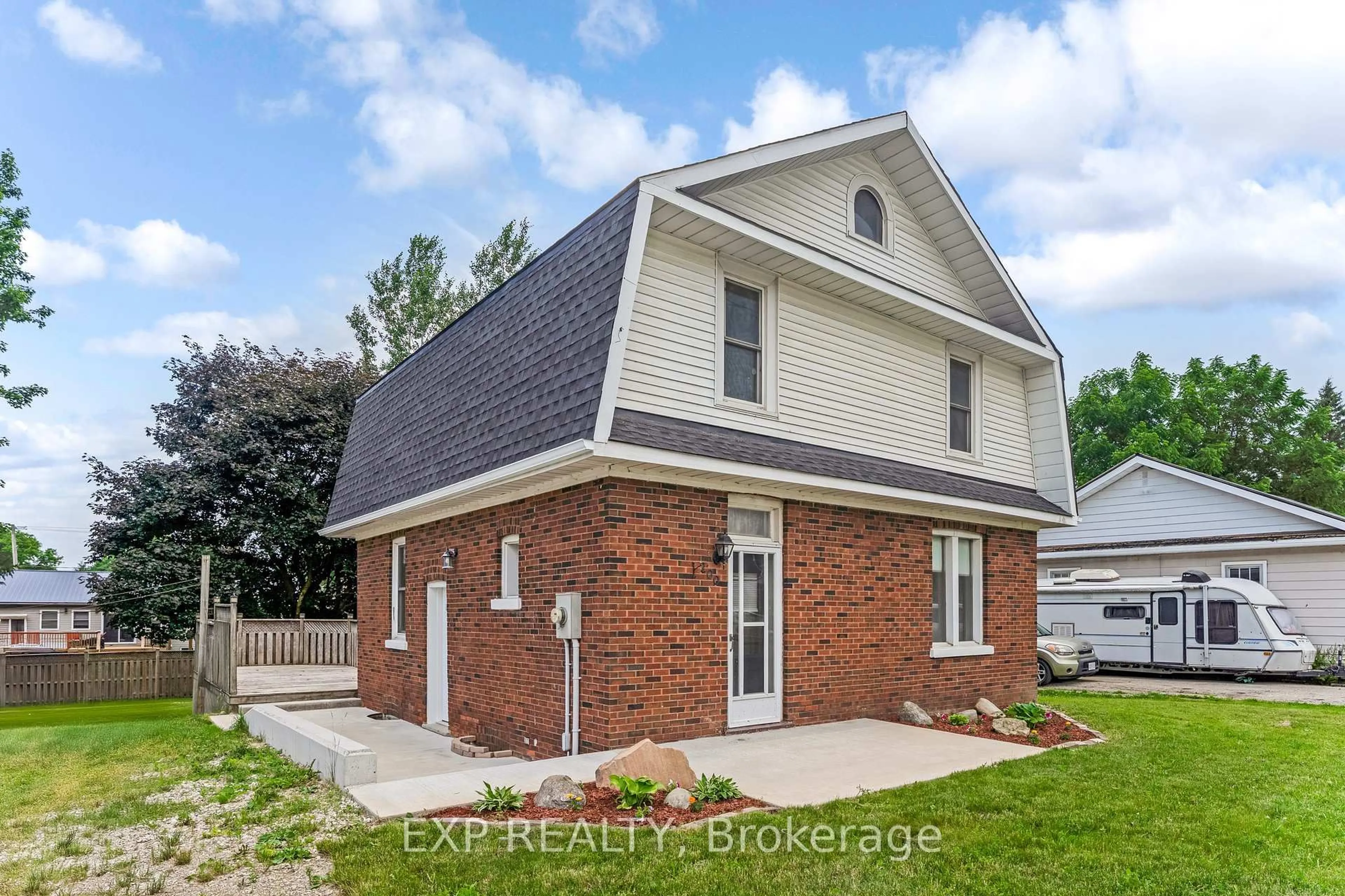 Home with brick exterior material, street for 200 Elora St, Minto Ontario N0G 1Z0