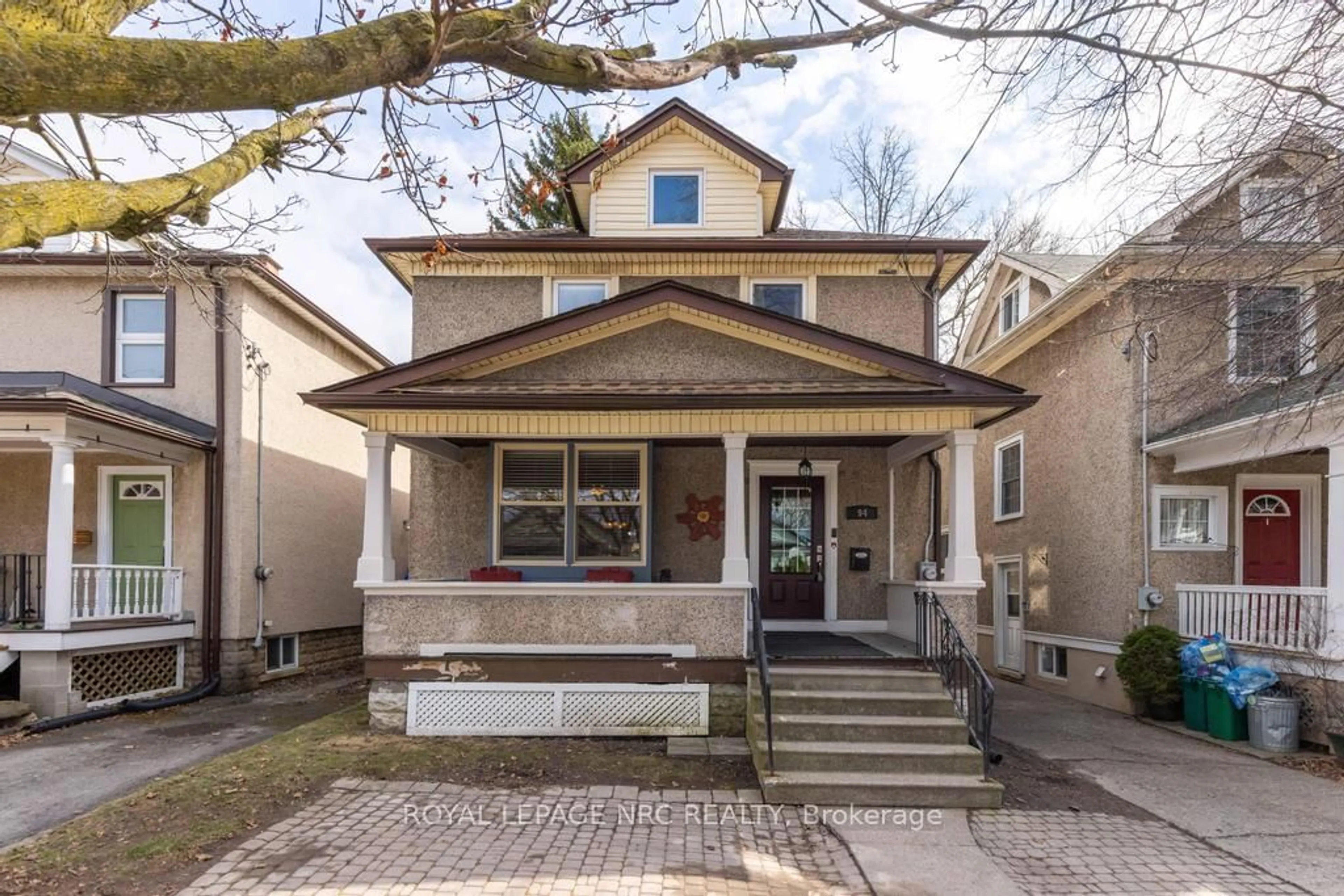 Home with brick exterior material, street for 94 Chaplin Ave, St. Catharines Ontario L2R 2E7