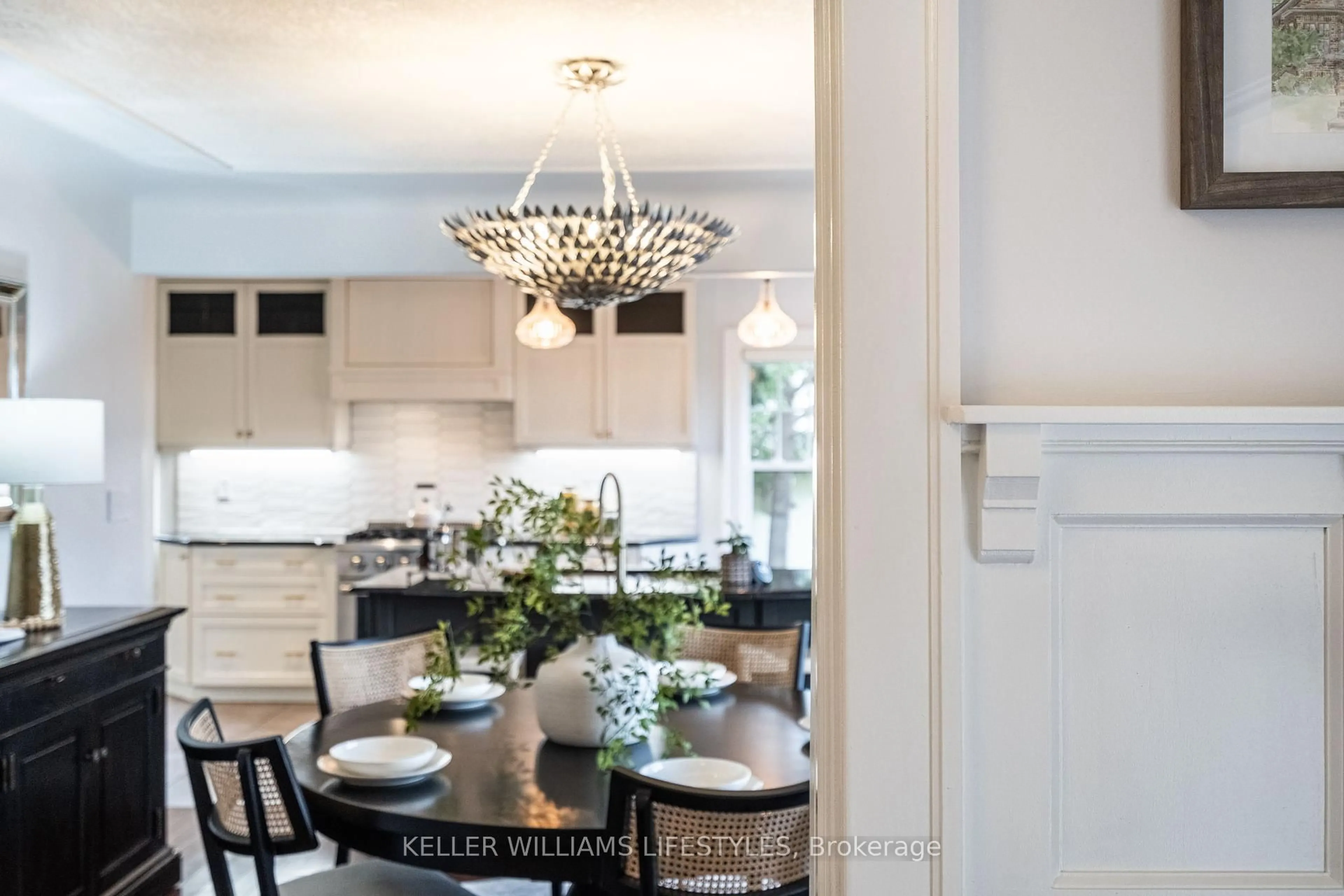 Unknown for 451 Westmount Dr, London South Ontario N6K 1X4
