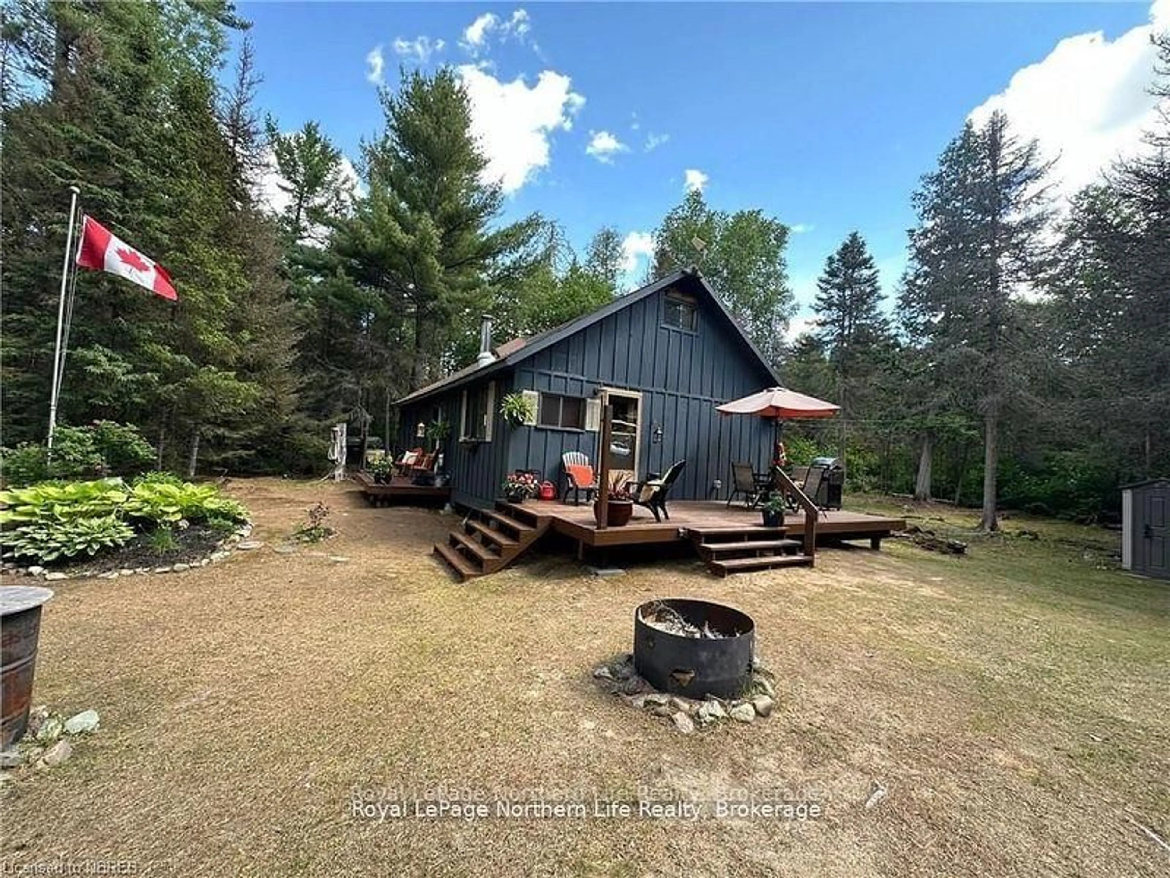 A pic from outside/outdoor area/front of a property/back of a property/a pic from drone, unknown for 11515 Rabbit Lake, Temagami Ontario P0H 2H0