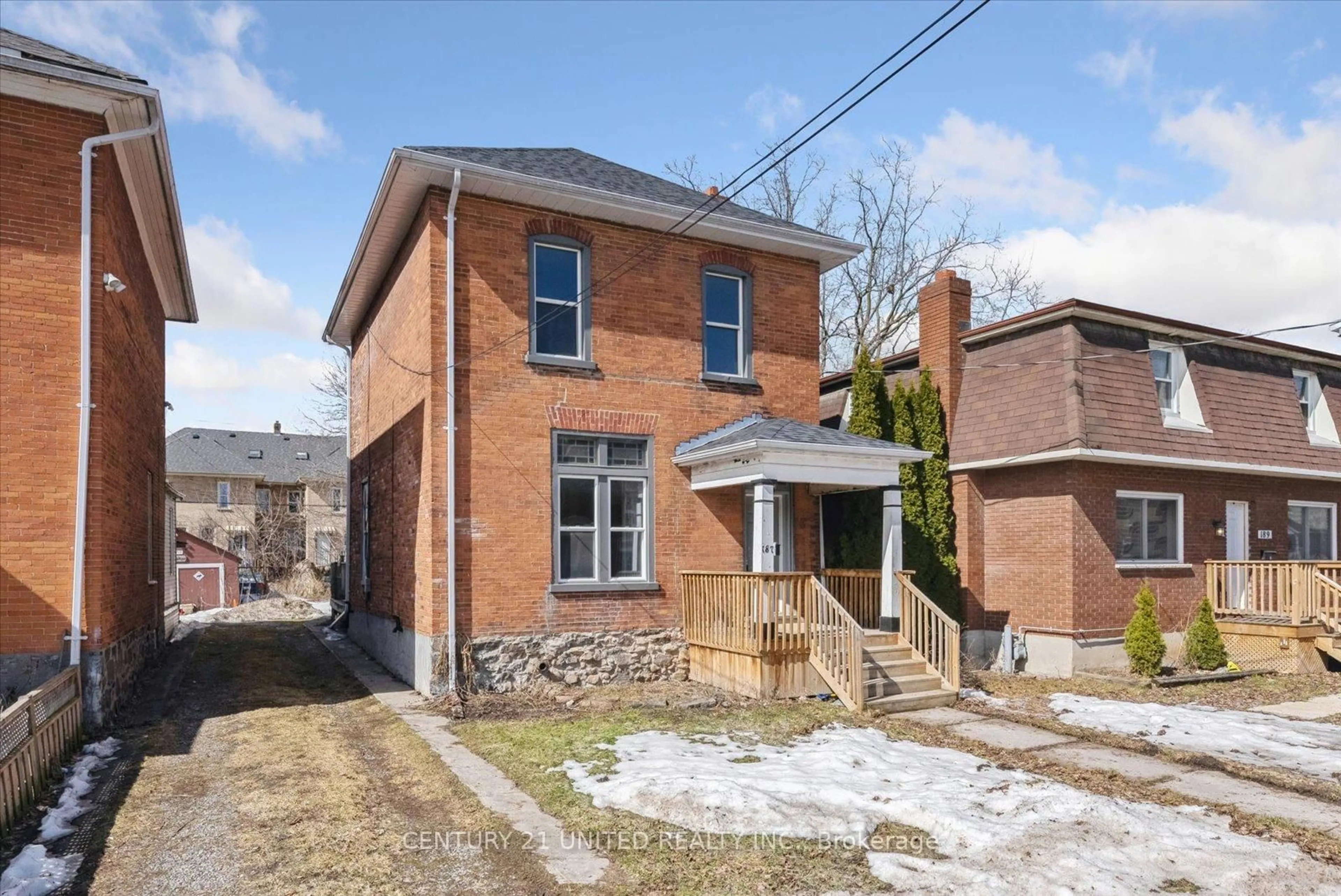 Home with brick exterior material, street for 187 Stewart St, Peterborough Central Ontario K9J 3M4