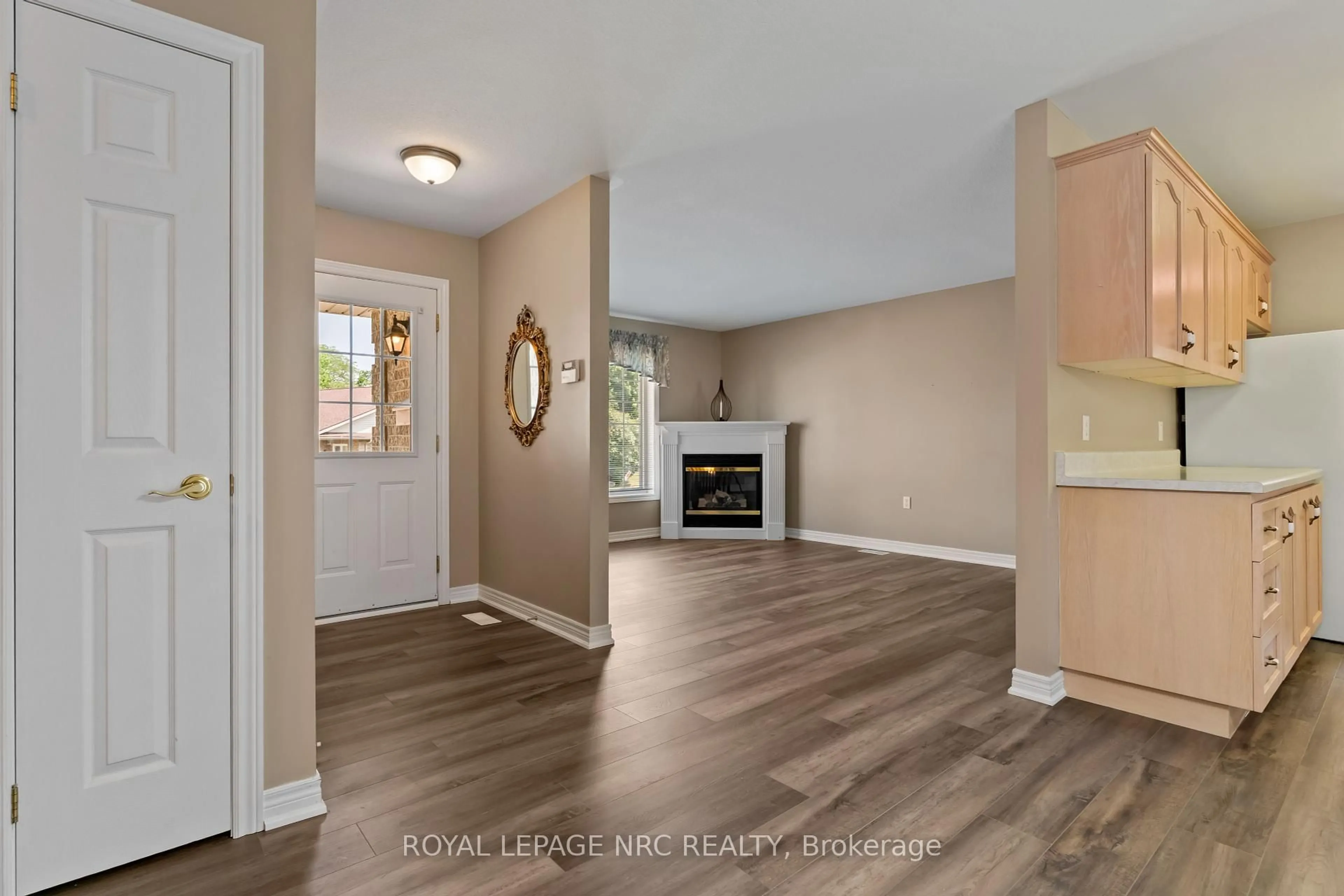 Unknown for 3900 Rainbow Lane, Lincoln Ontario L0R 2C0
